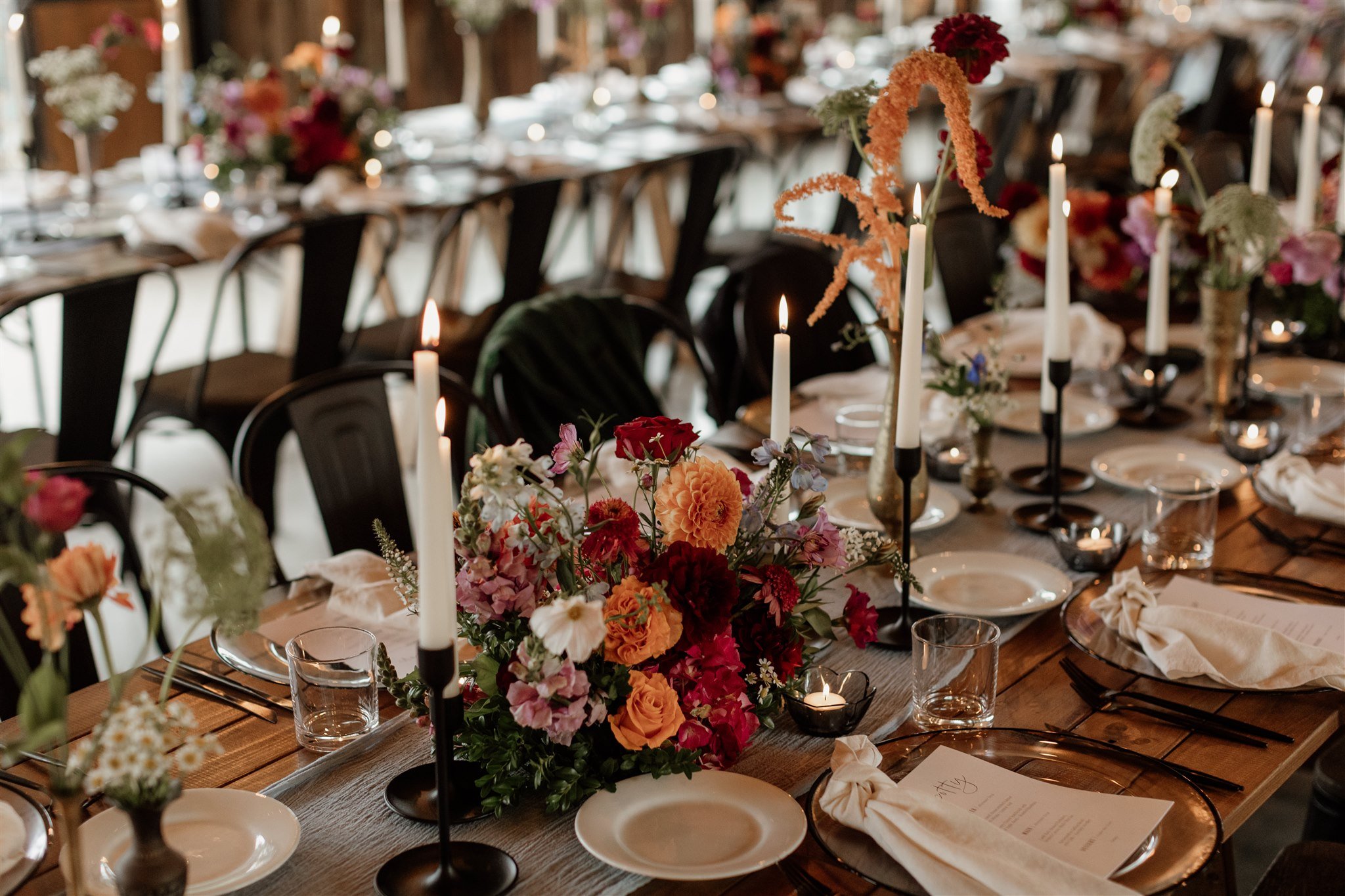 Romantic, rustic table setting, top Perth wedding stylist