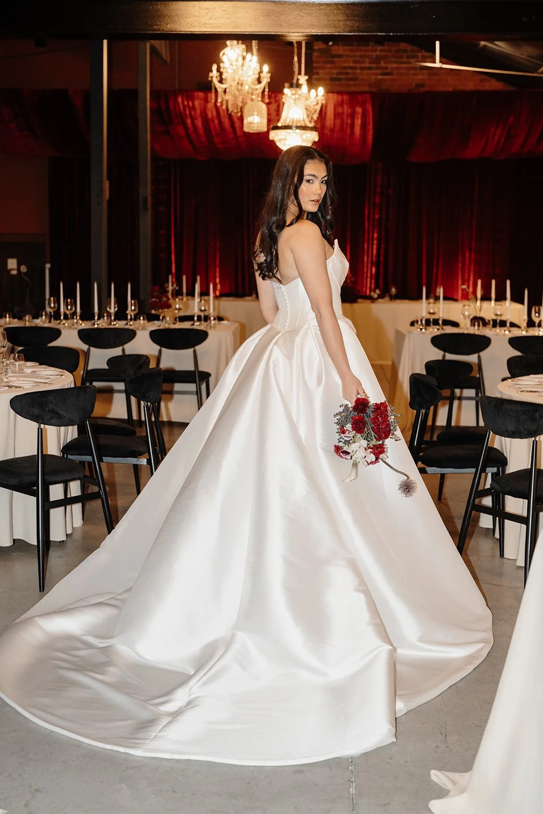 Moody, Luxurious Wedding Inspiration at Nikola Estate