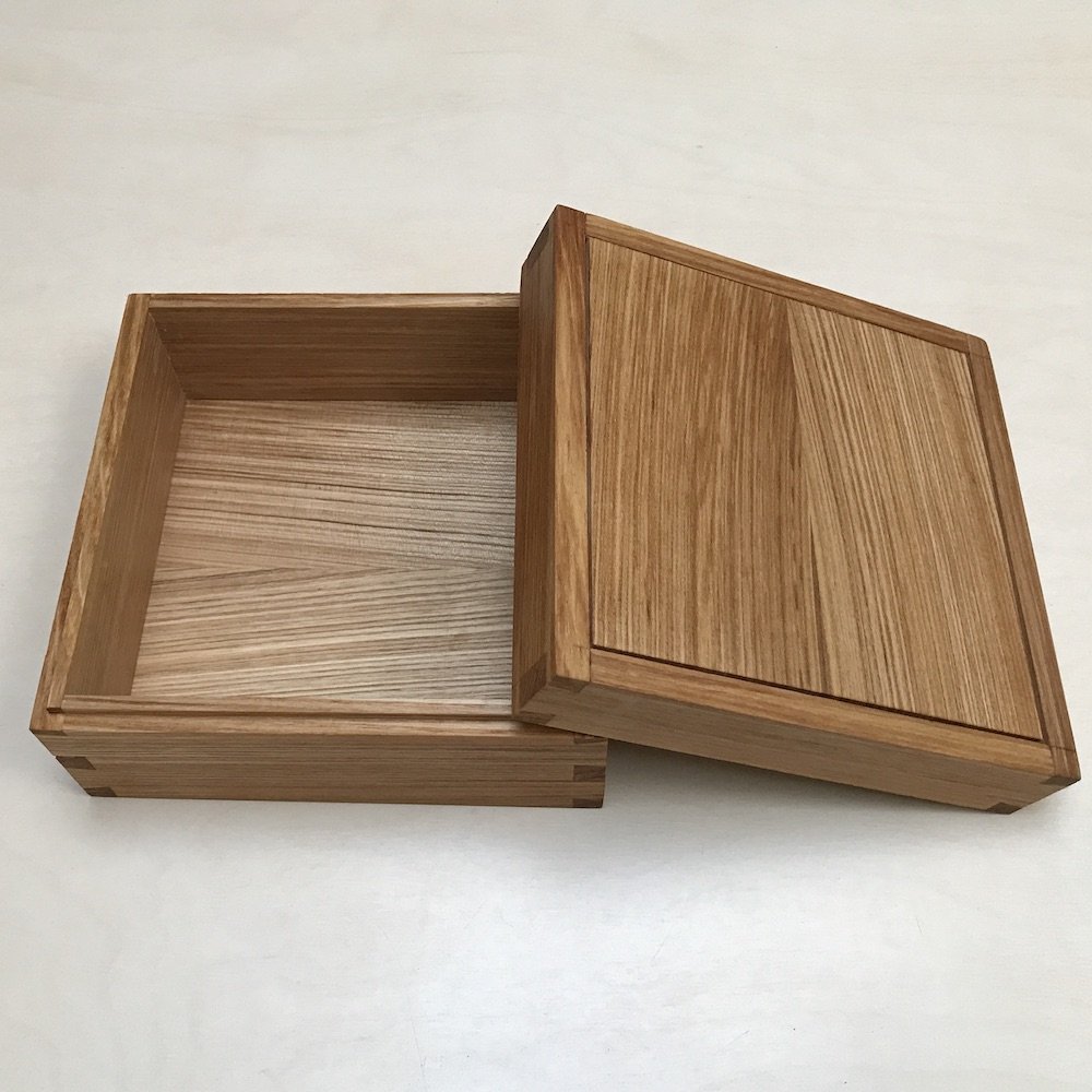 Hand cut dovetail box tuition Isabelle Moore Design