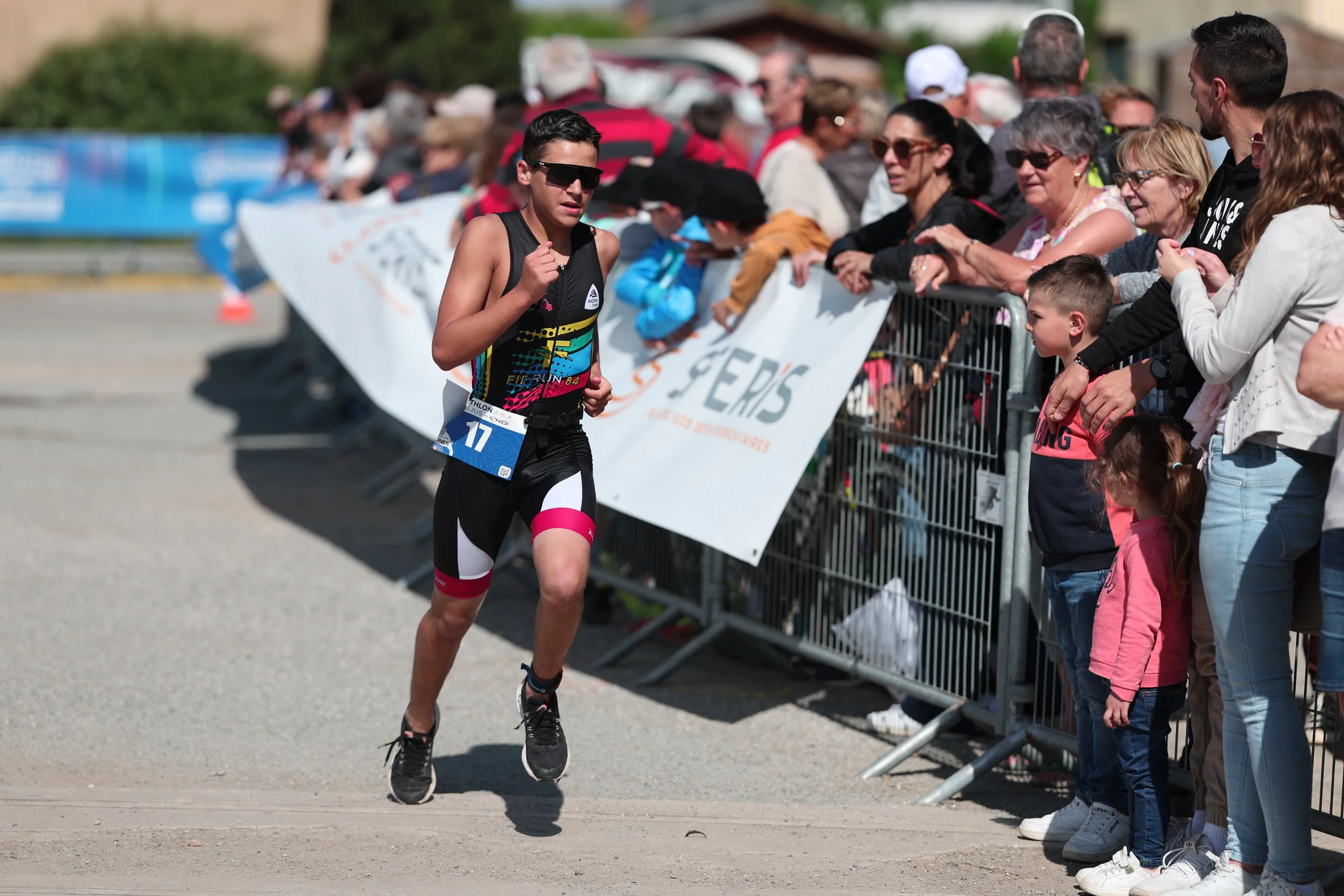 TRIATHLON ENFANTS FREJUS 2024@Activ'images-F-BOUKLA-2845.jpg