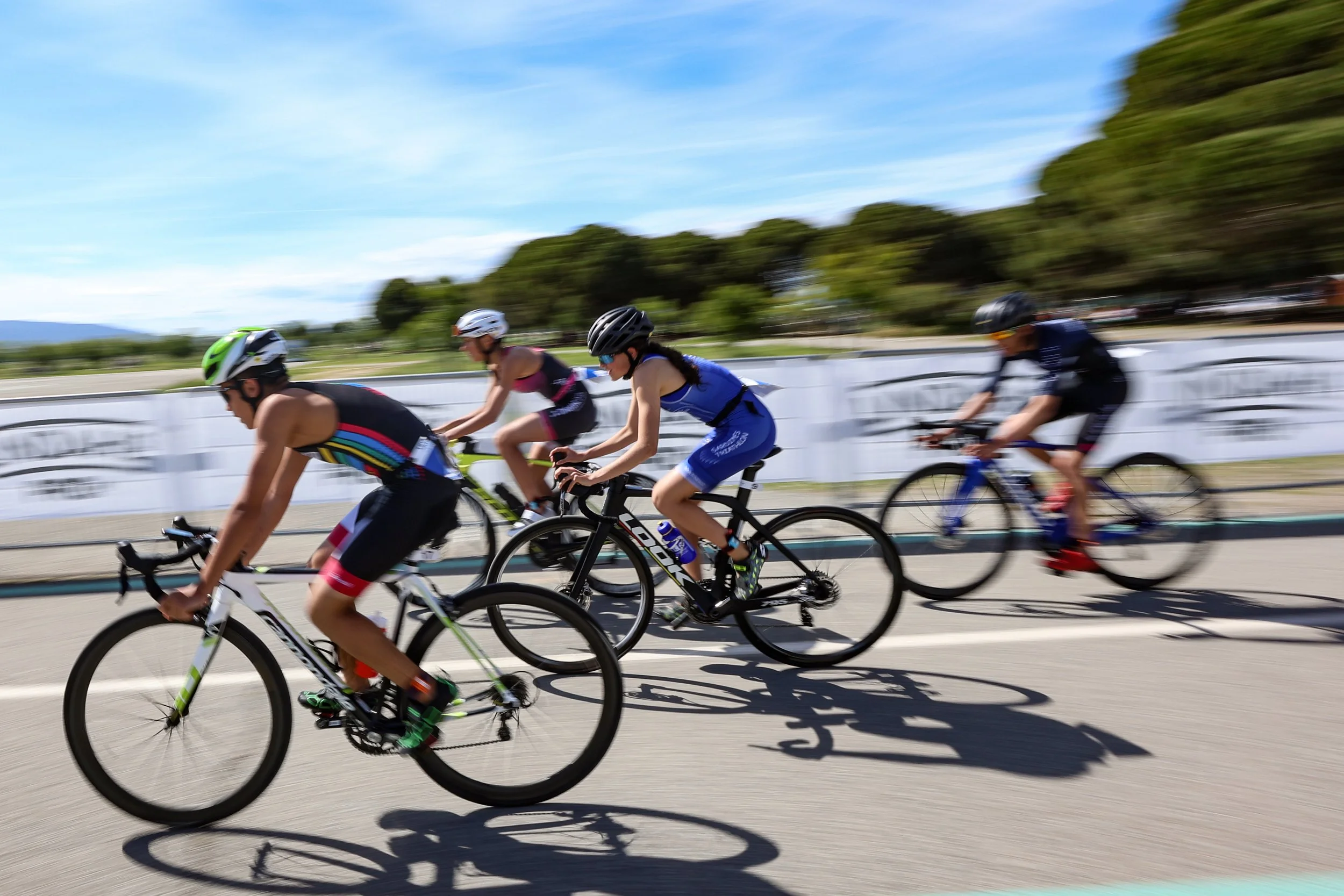 TRIATHLON ENFANTS FREJUS 2024@Activ'images-F-BOUKLA-7627.jpg