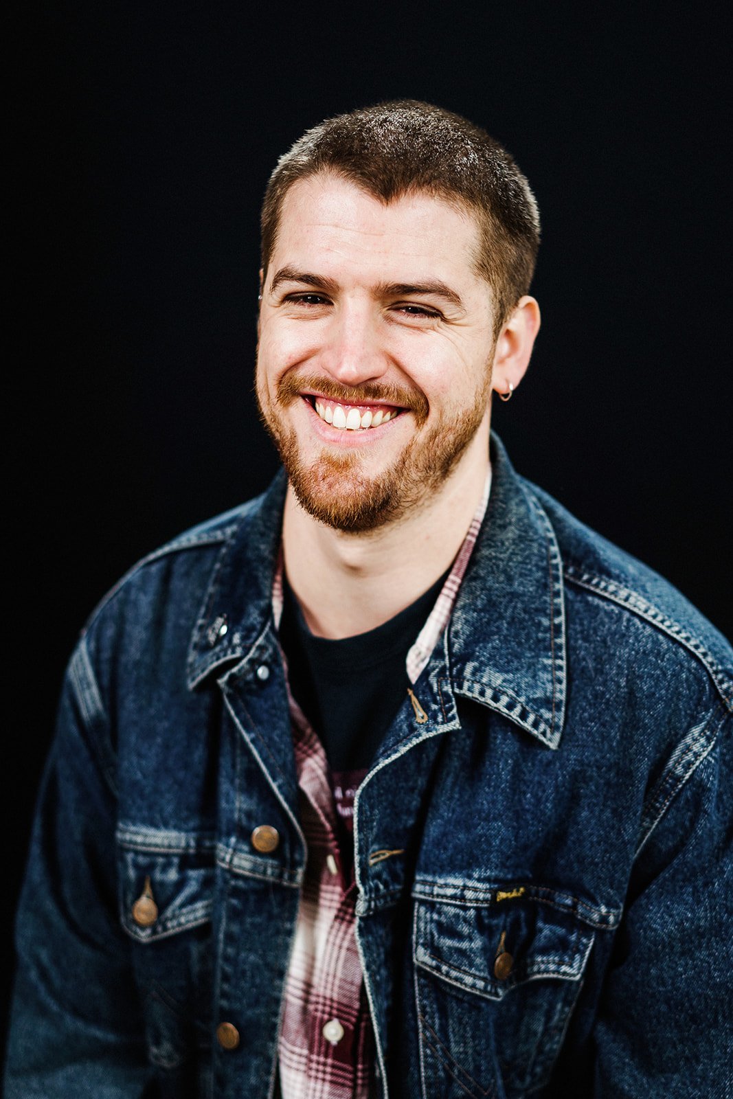 Lewis Buxton - Boy in Various Poses (6)_websize.jpg