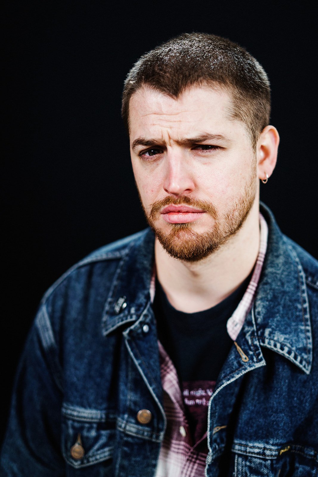 Lewis Buxton - Boy in Various Poses (10)_websize.jpg