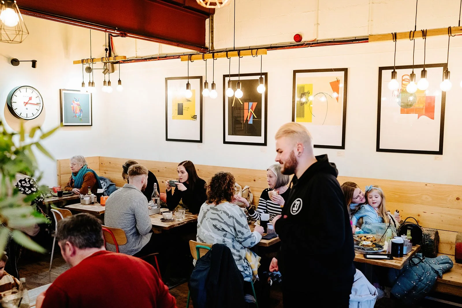 no. 33 Norwich - cafe photography-32.jpg