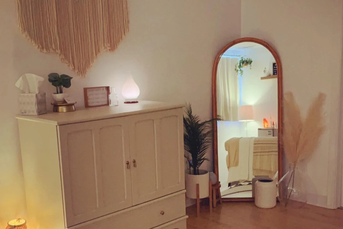 ashley mallas massage hales corners.png