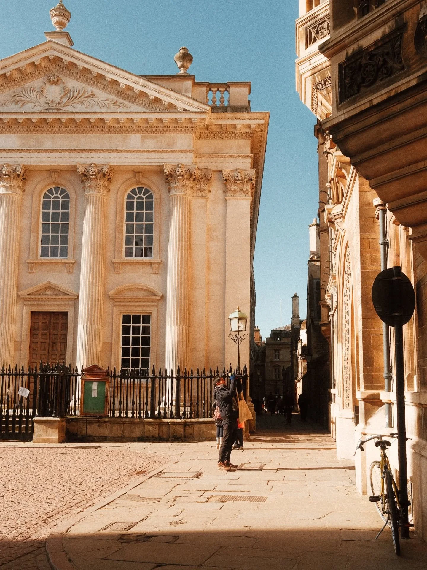 It's hard to believe this was the weather yesterday when today it's snowing.