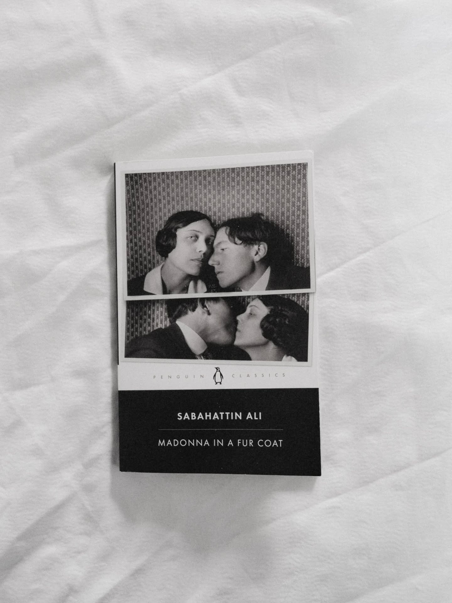 New season, new book 🌞 📖 

#madonnainafurcoat