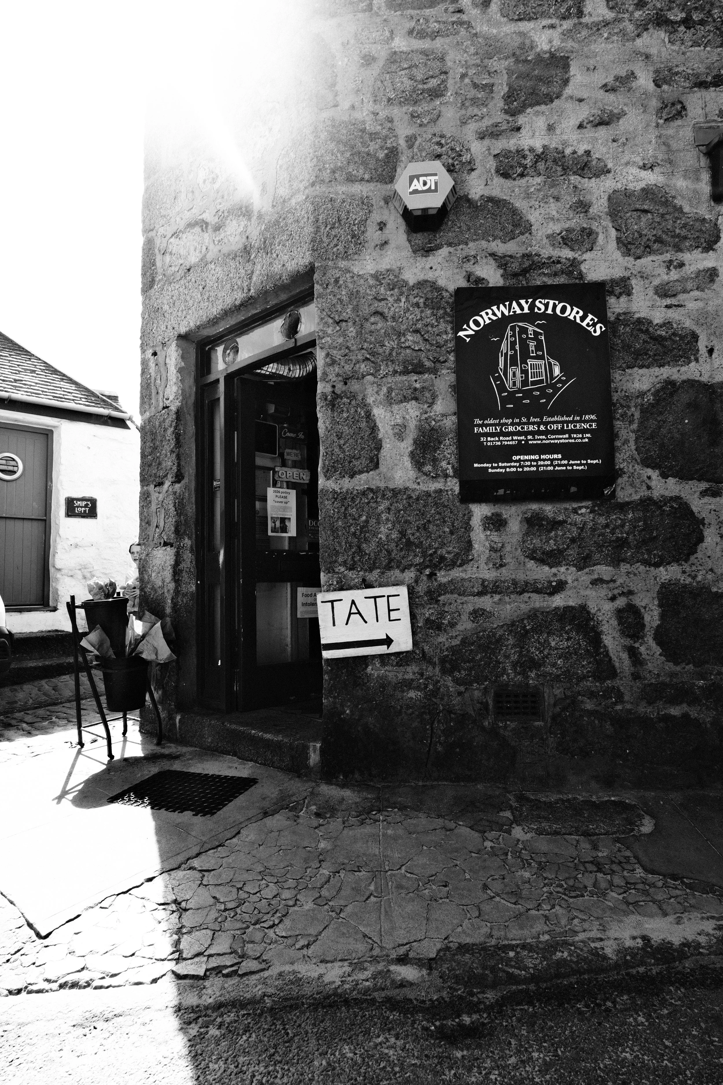 Hannah Earnshaw St Ives Penwith Gallery Hepworth (4).jpg