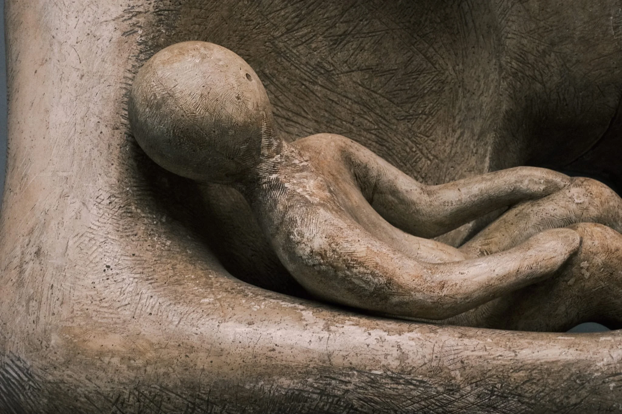 Hannah Earnshaw Henry Moore Sculpture gardens and studios (6).jpg
