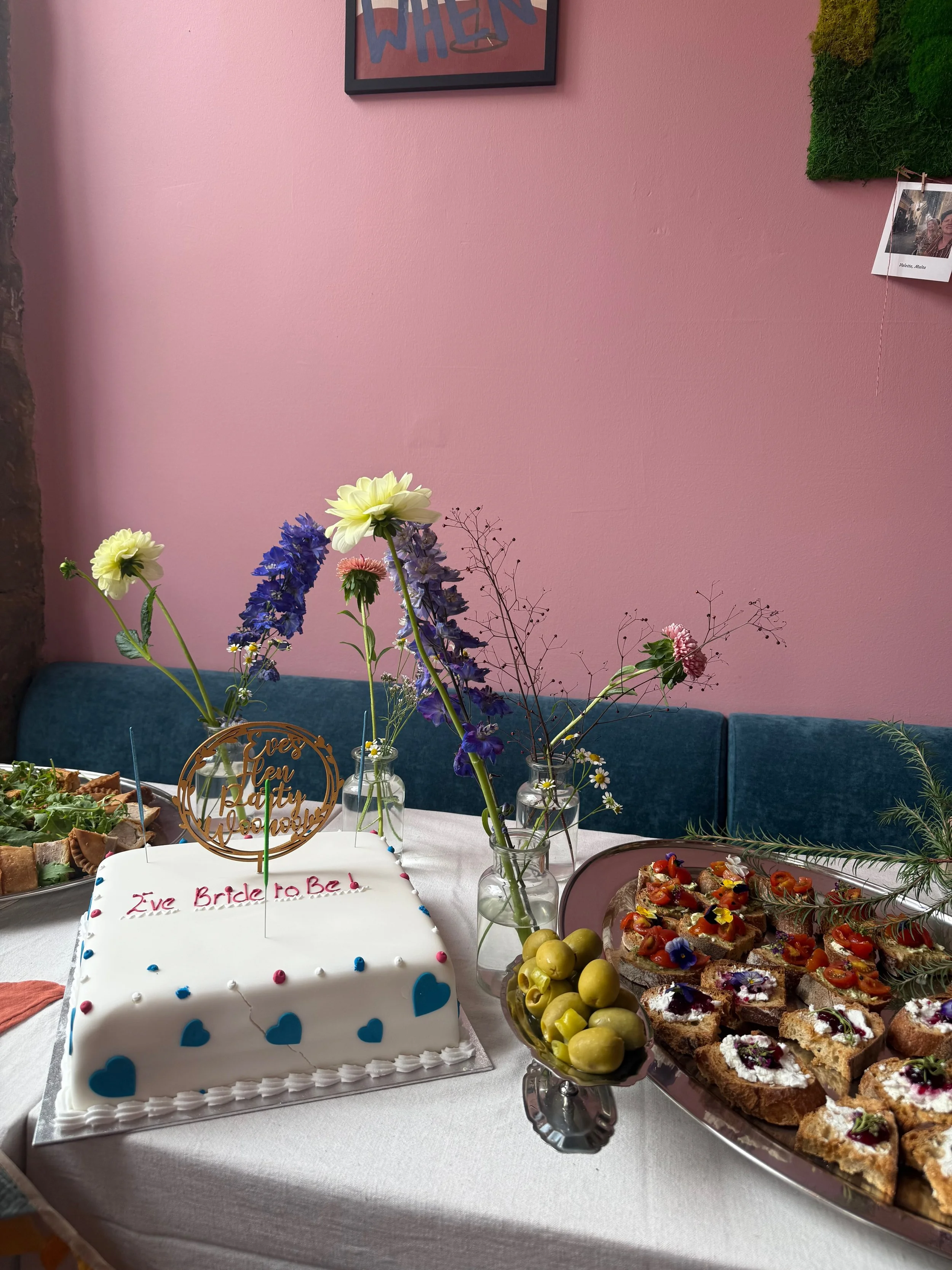 Hen cake.jpeg