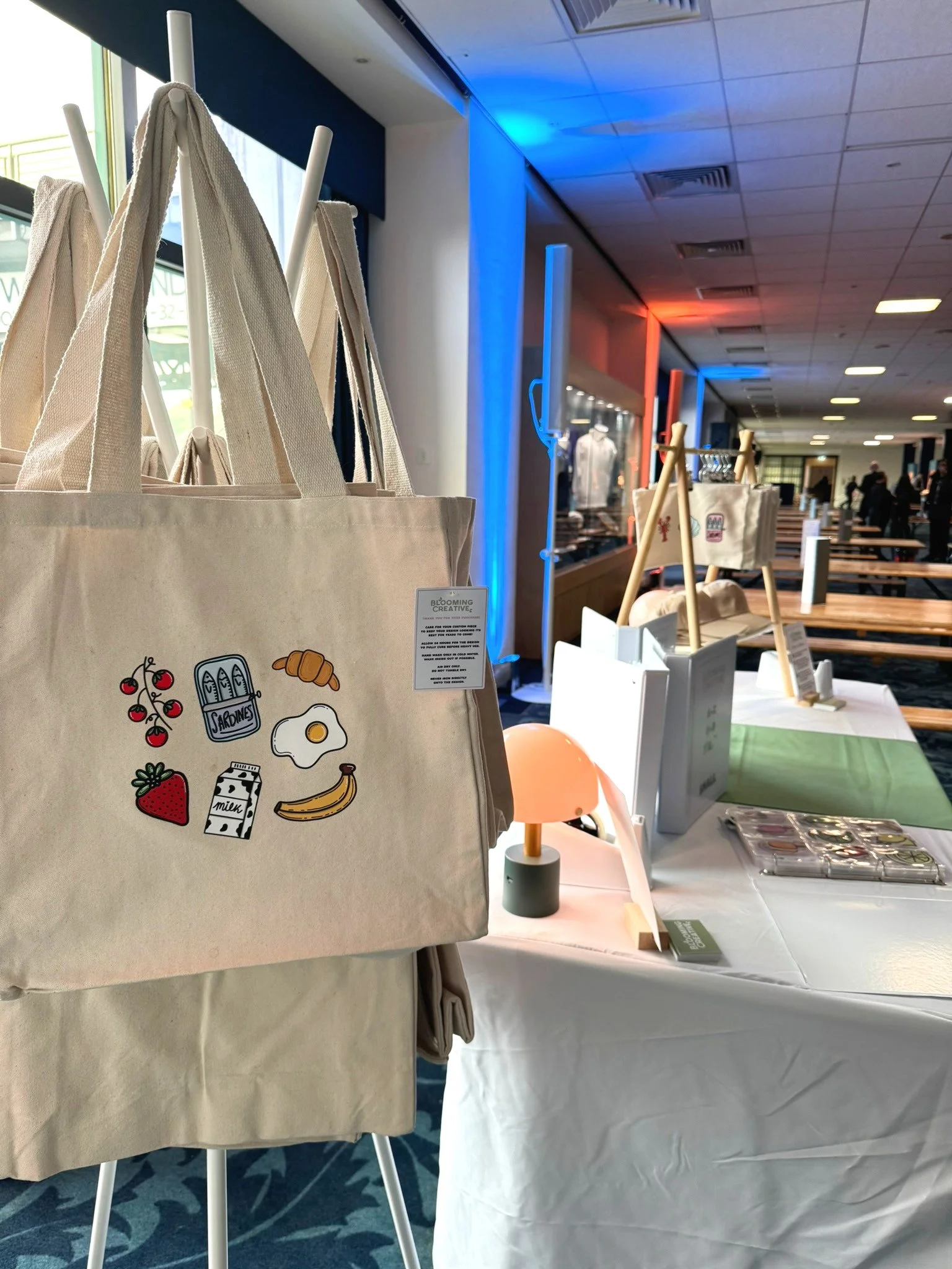 Wine and tote bag making