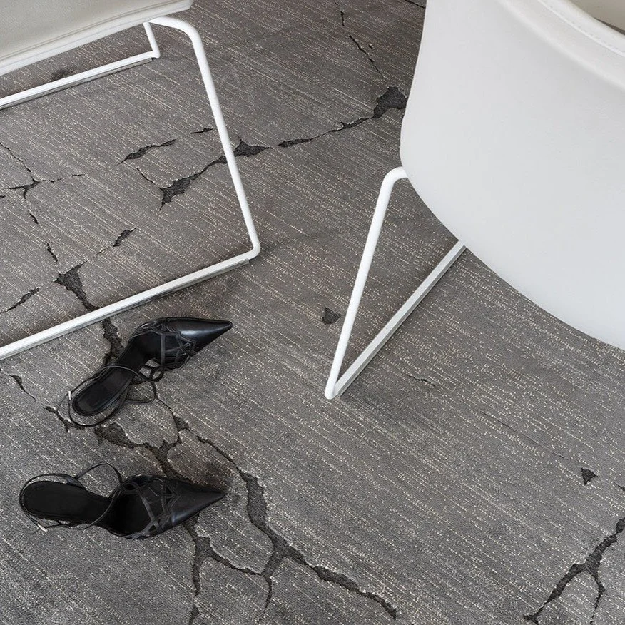 Discover Vena

A stylish addition that brings both softness and character into your home. Made from a blend of viscose and polyester, this machine-made rug is produced in Belgium.

✔️ Available sizes: 160&times;230 cm, 200&times;300 cm &amp; 240&time
