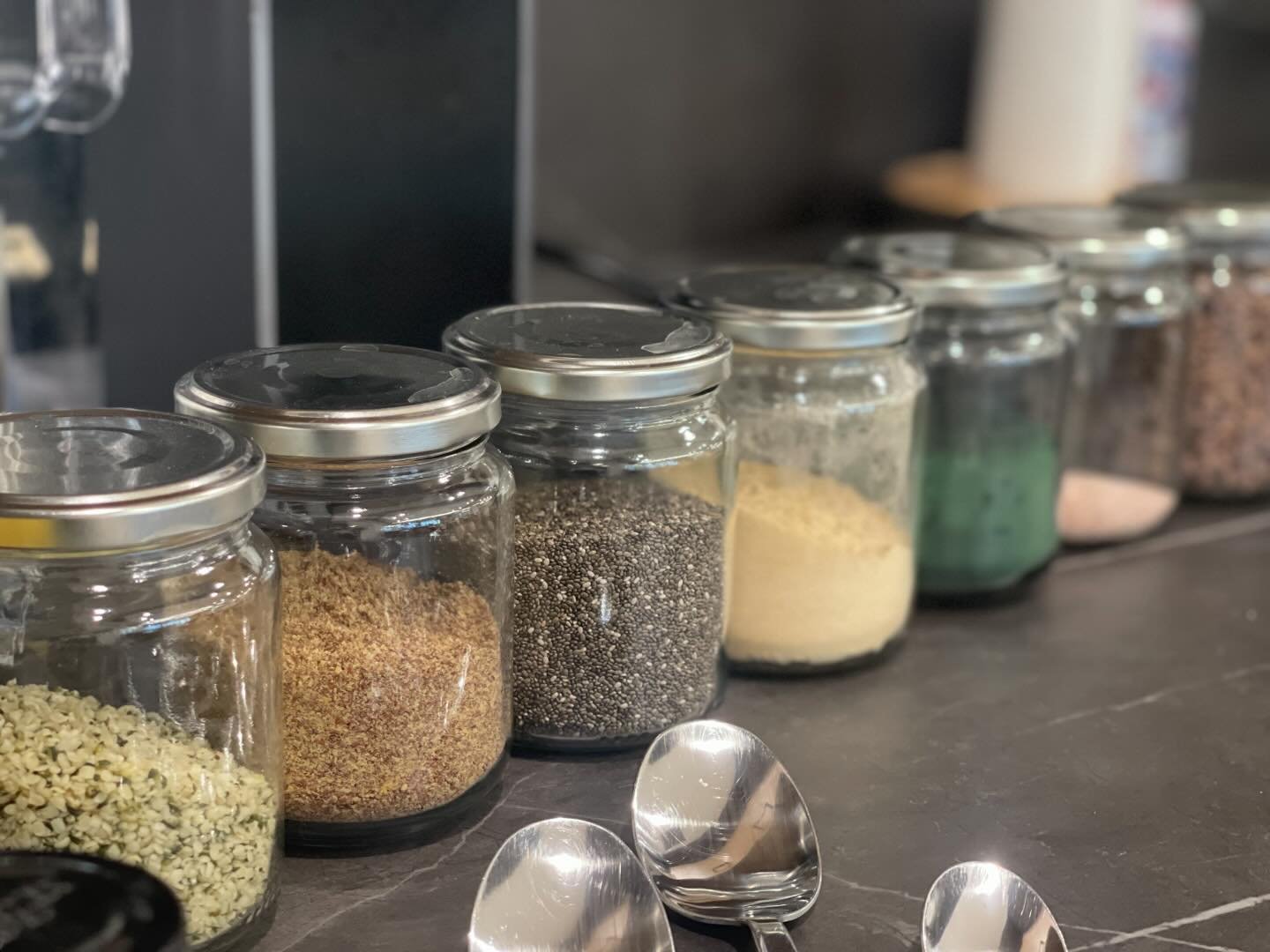 Line up your additives for easy access and simple assembly. 

#health #healthy #healthandwellnesscoach #healthcoach #Wellnesscoach #WellnessWarrior #healthandwellbeing #Wellnesscoach #mindfulness #healthandwellnessjourney #healthandnutrition #integra