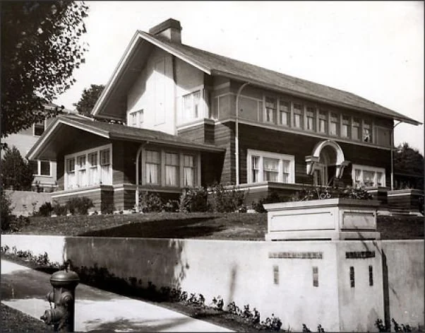 J C Black House – 222 West Highland Drive