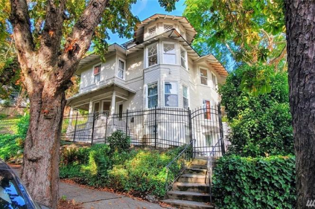 Queen Anne History For Sale!