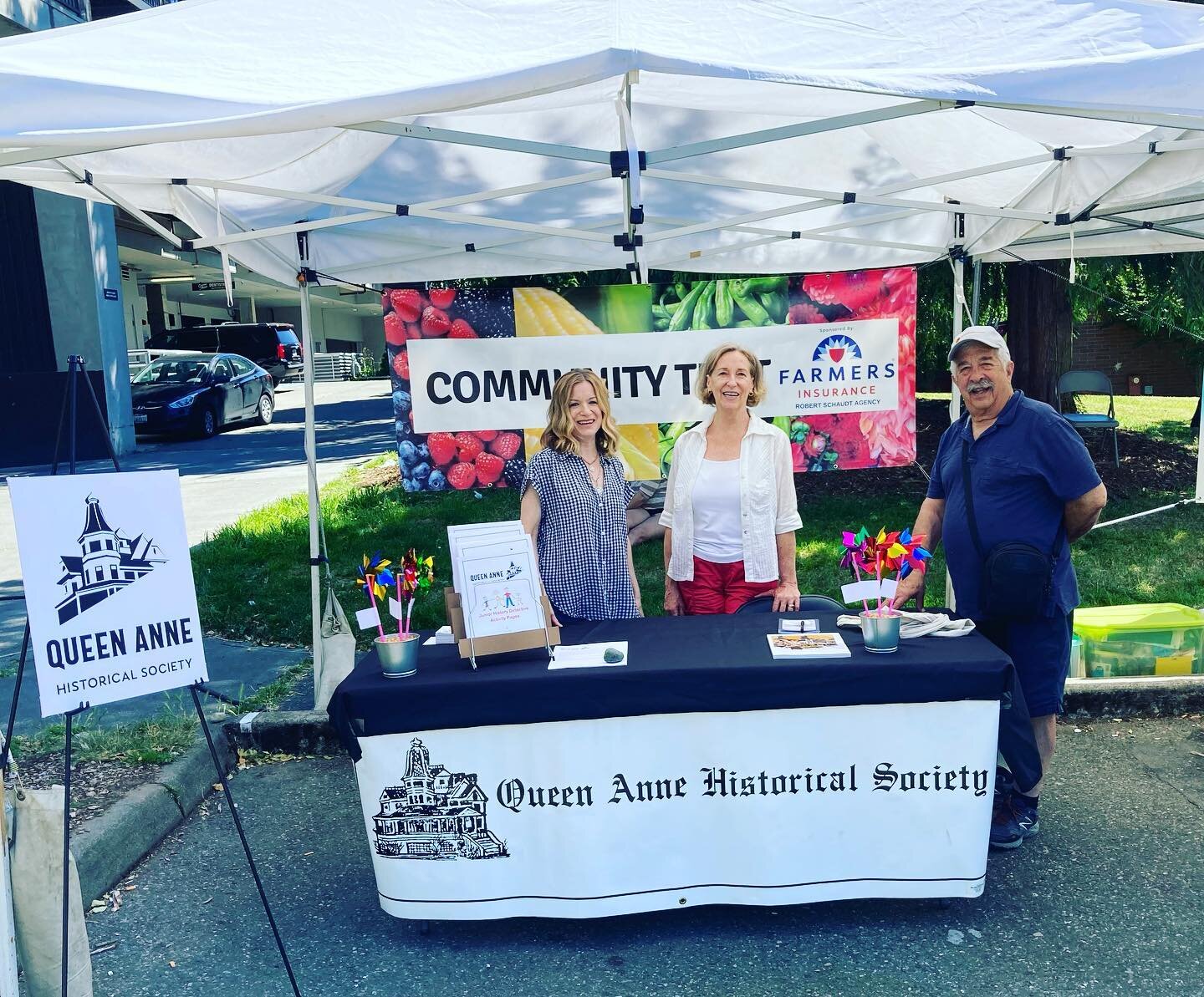 Thanks to all who stopped by to say hello at the QA Farmers Market yesterday. Next year, more pinwheels!