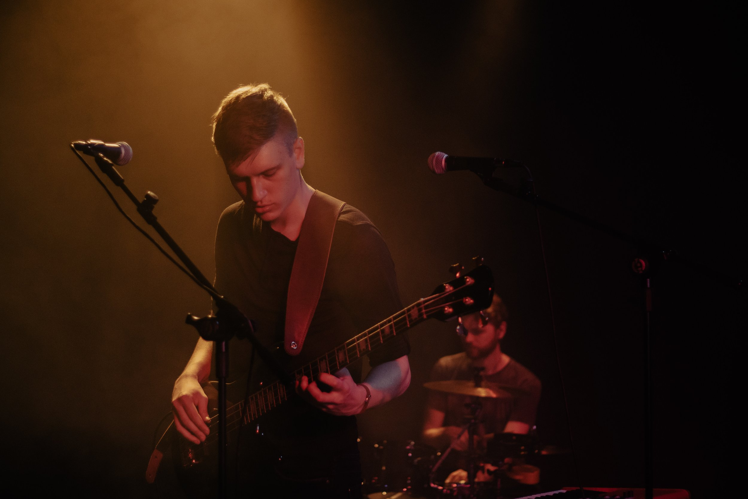 Captured the electric energy of The Maple Verse in a mesmerising live performance. Our band photography brings the stage to life, highlighting the passion and talent of this exceptional musical ensemble. Book us to make your moments on stage unforget