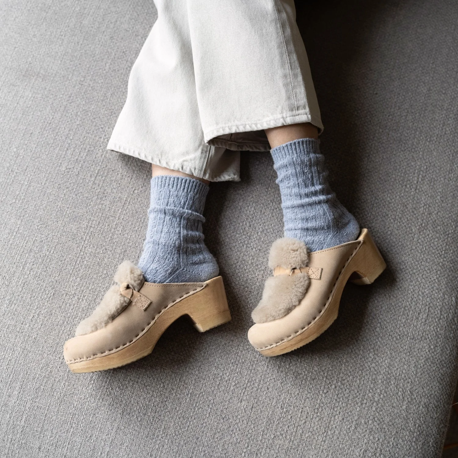 feel-unified-grey-socks.jpg