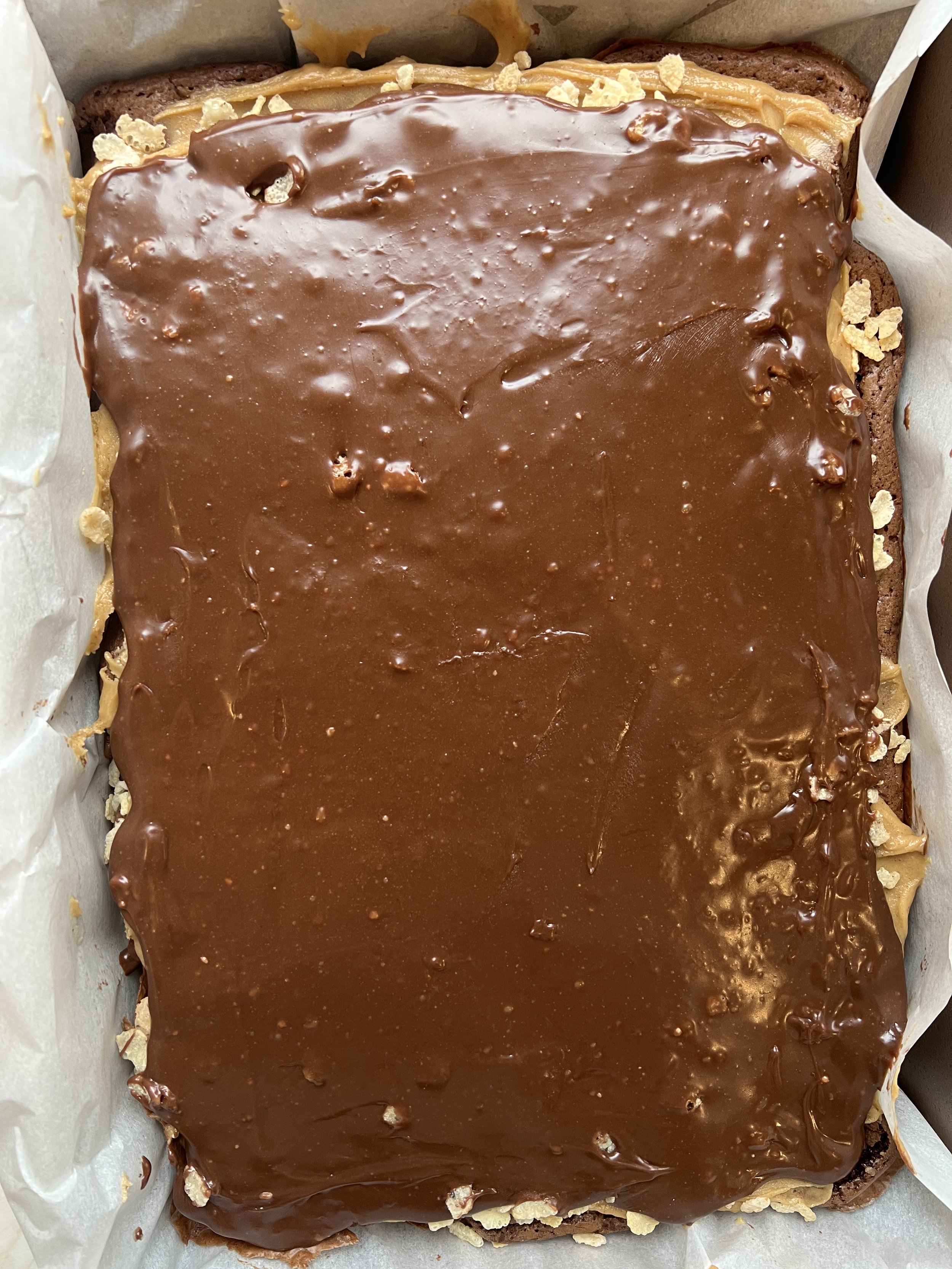 PB crunch brownies-6.jpg