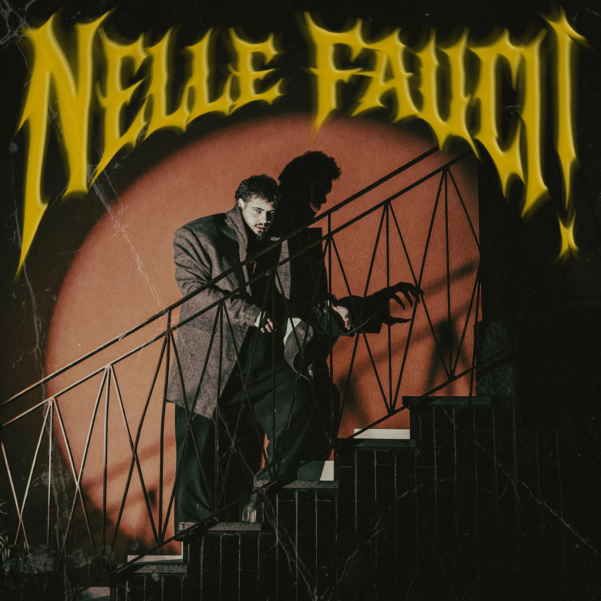 nelle fauci!