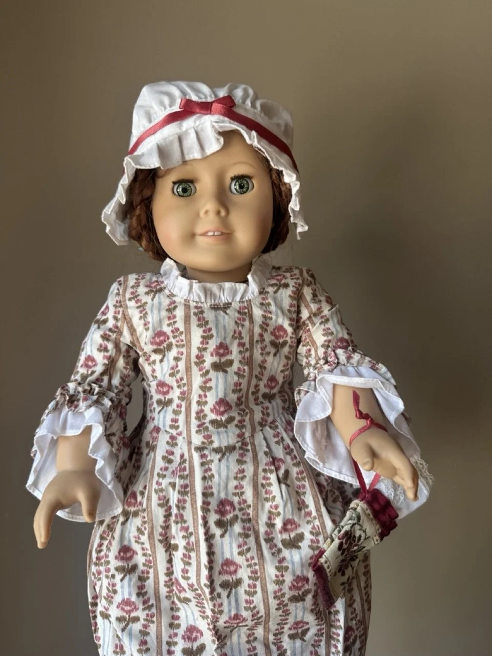 SOLD - $120 – American Girl Felicity Doll Pleasant Company – Original Meet Outfit + accessories