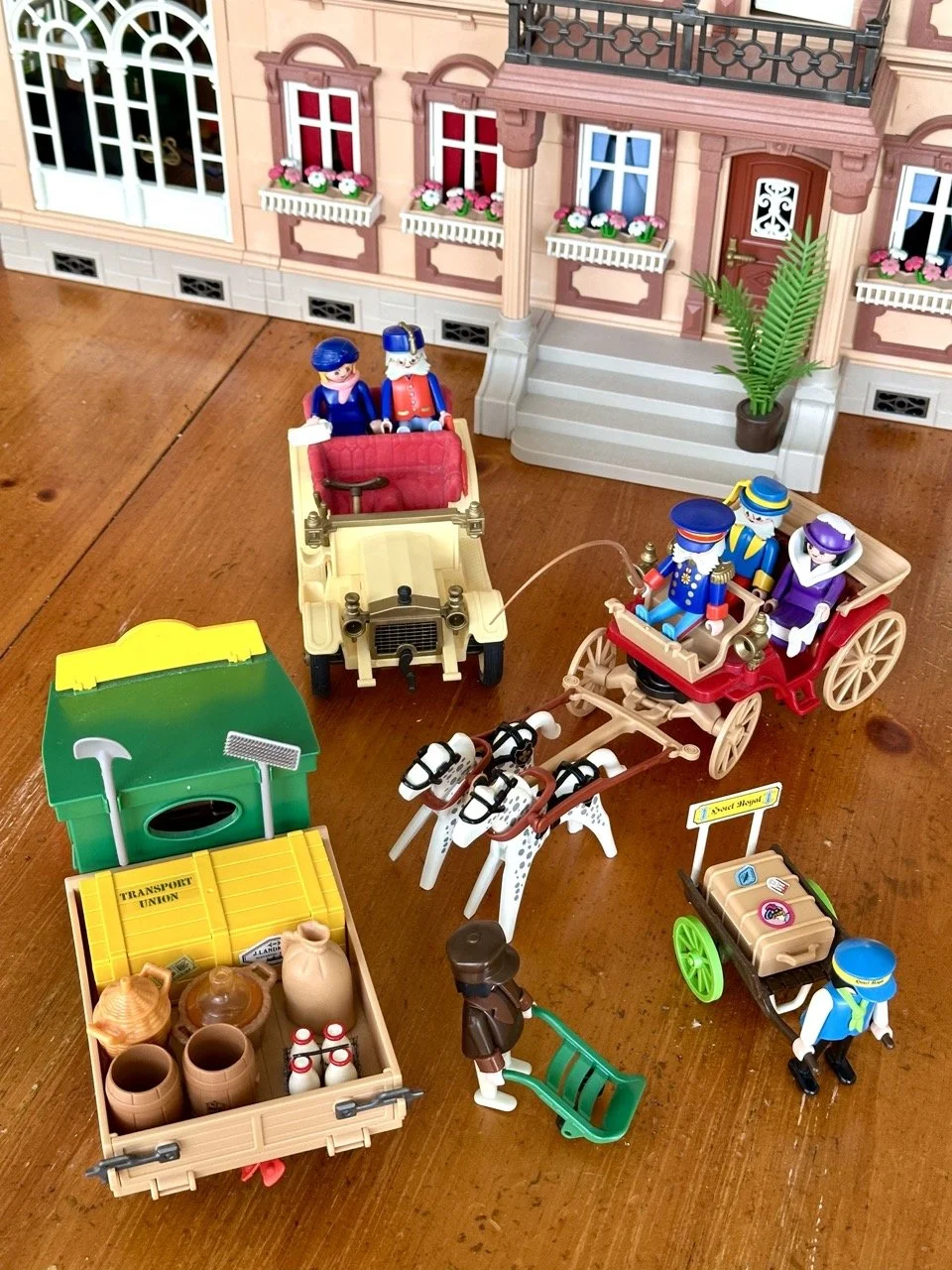 $150 - Playmobil Victorian Vehicles Set (#5620 Car, #5600 Carriage, Truck) – Near-Pristine