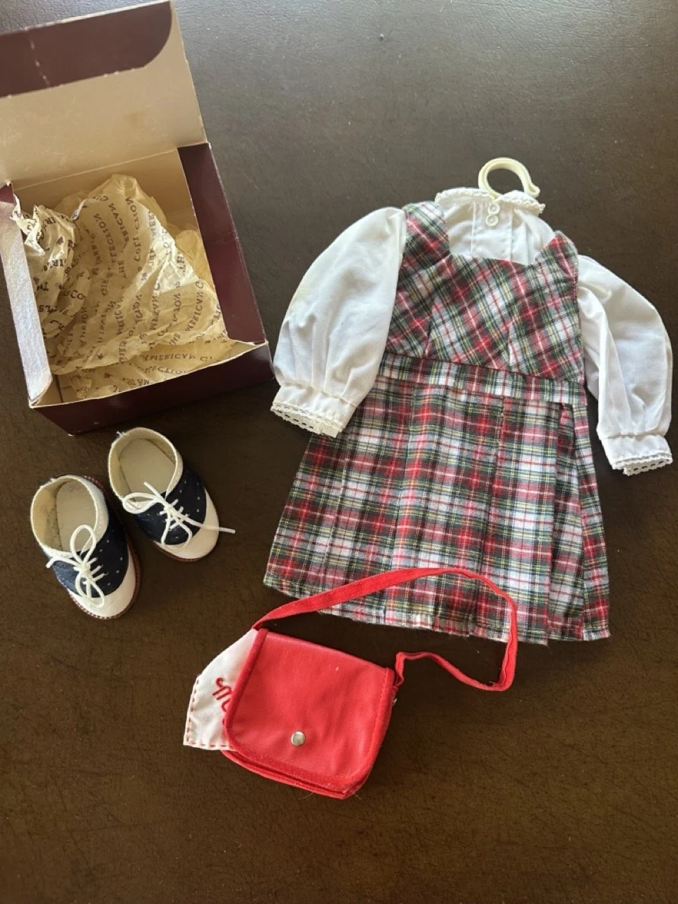 SOLD - $95 – American Girl Molly School Outfit + Purse + Accessories – Pleasant Company