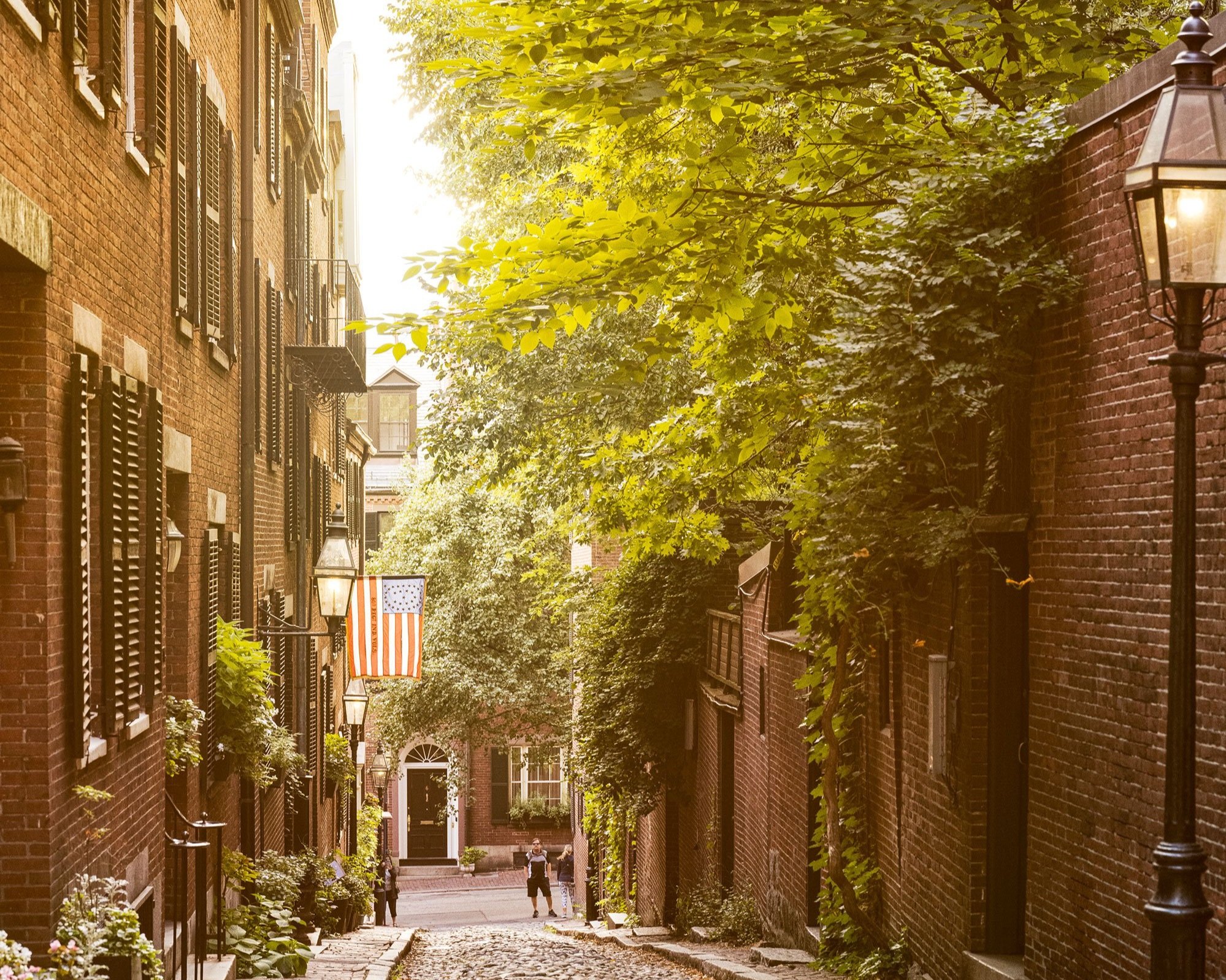 About Boston's Beacon Hill Neighborhood