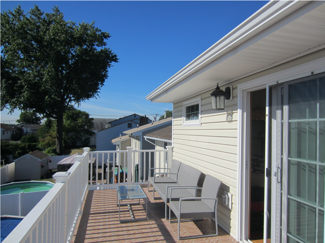 Second floor balcony, overlooking New York City and Hudson River