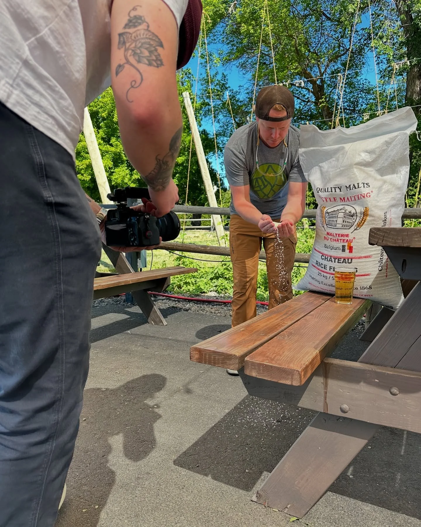 behind the scenes today on a @countrymalt product shoot at @balebreaker 🍺 

#bts #beer #digitalproduction #countrymaltgroup #balebreaker #brewery #malt #wheat #digitalvendetta