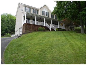 How Do I Time Selling in Goshen NY and Buying in the South Without Owning Two Homes?