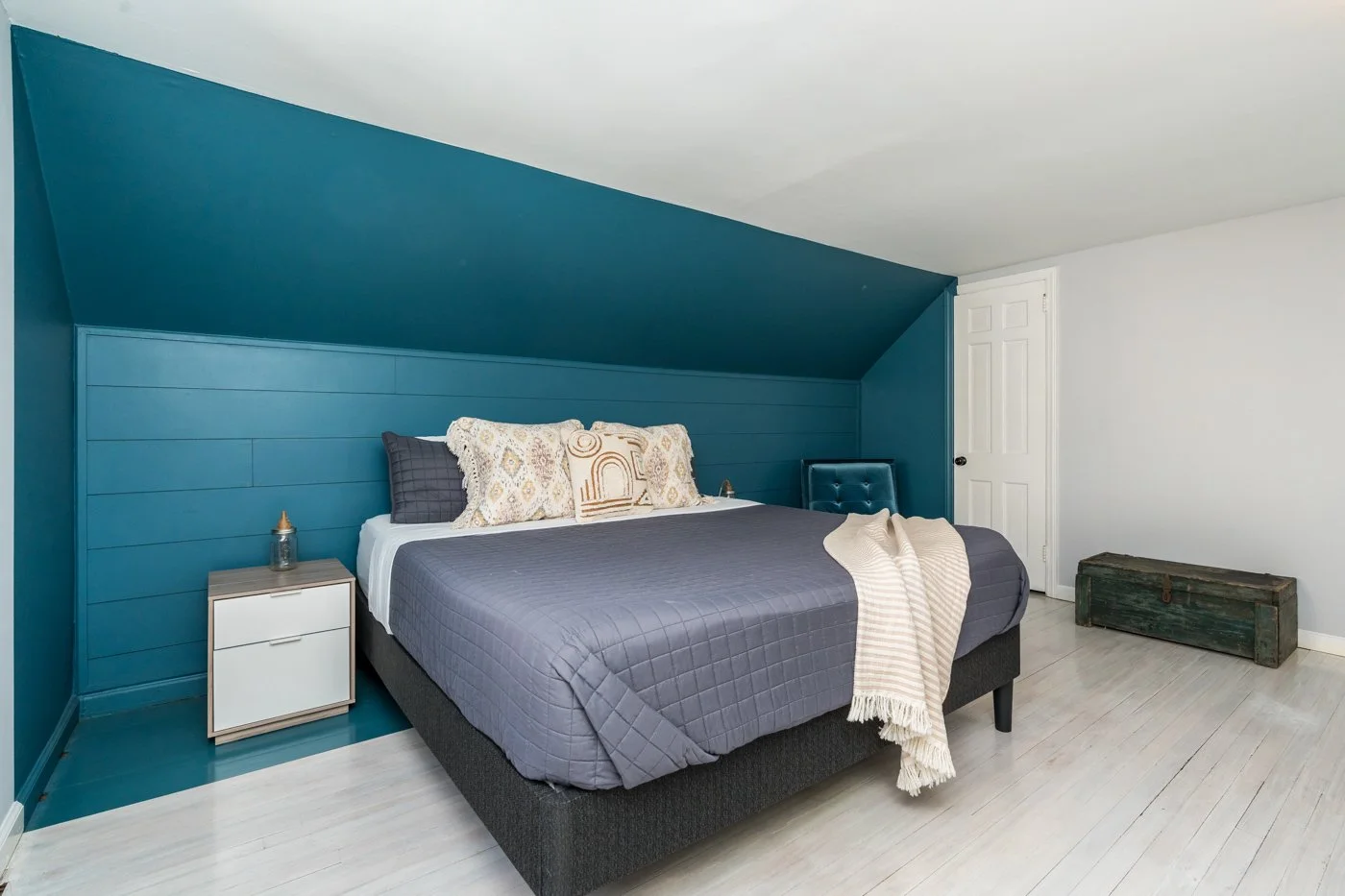 PRIMARY BED 27 Sheridan real estate (Low res)-18.jpg