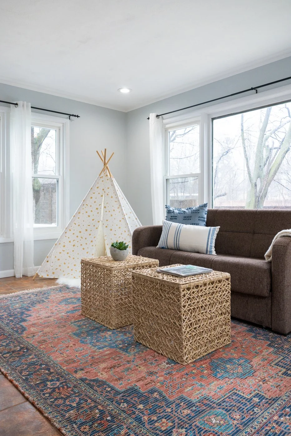 FAMILY ROOM 17 Brookside art photos (Low res)-4.jpg