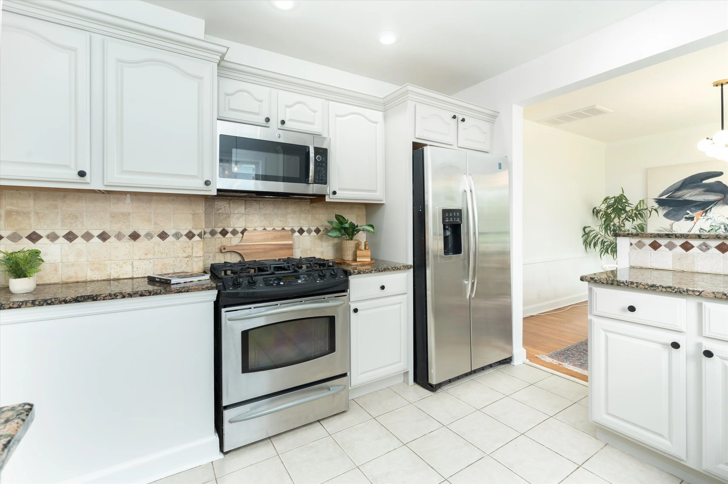 21-KITCHEN 1 Osborne real estate (High res)-17.jpg