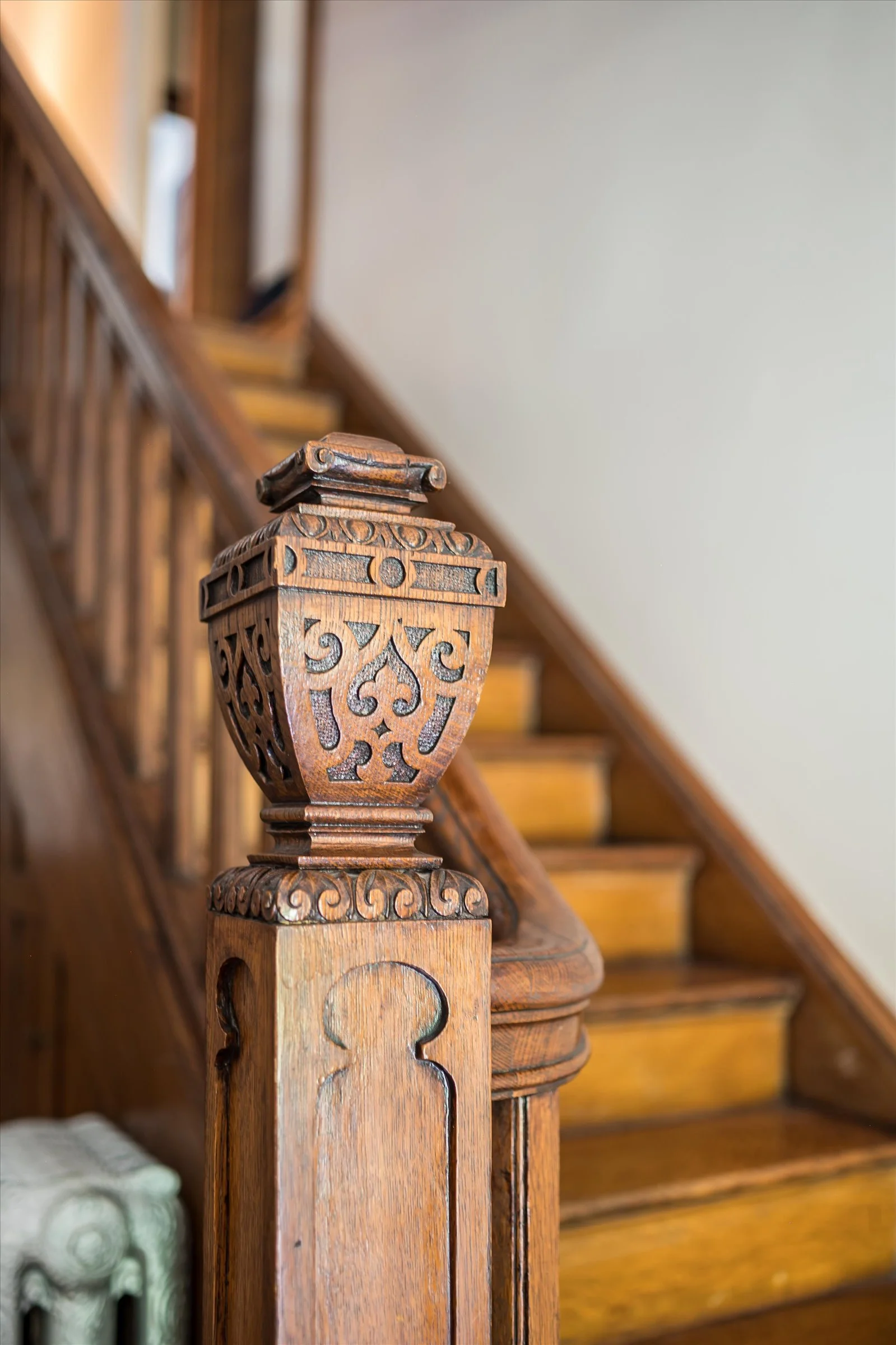 30-L Banister 1.jpg