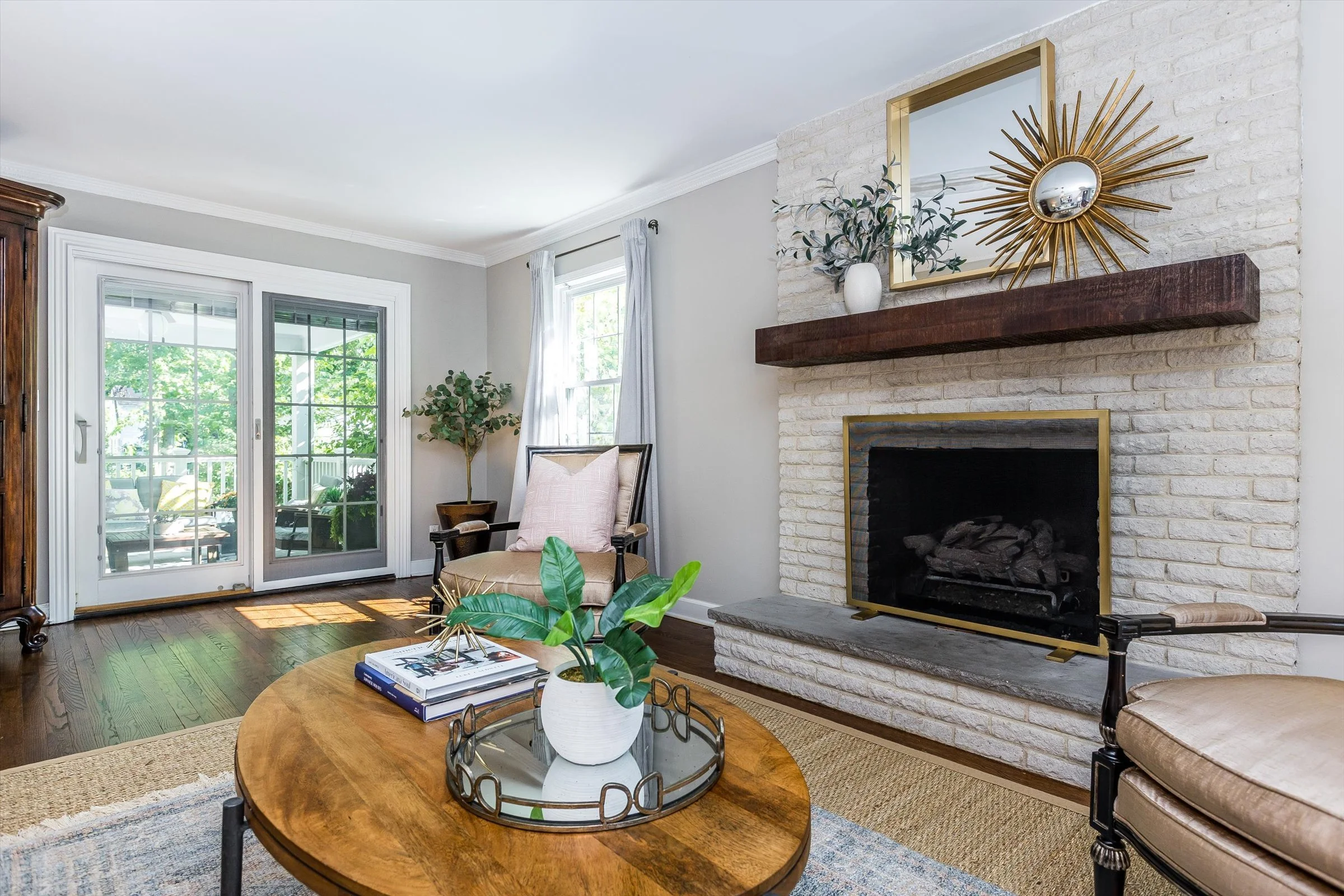 54 Highland (38).jpg