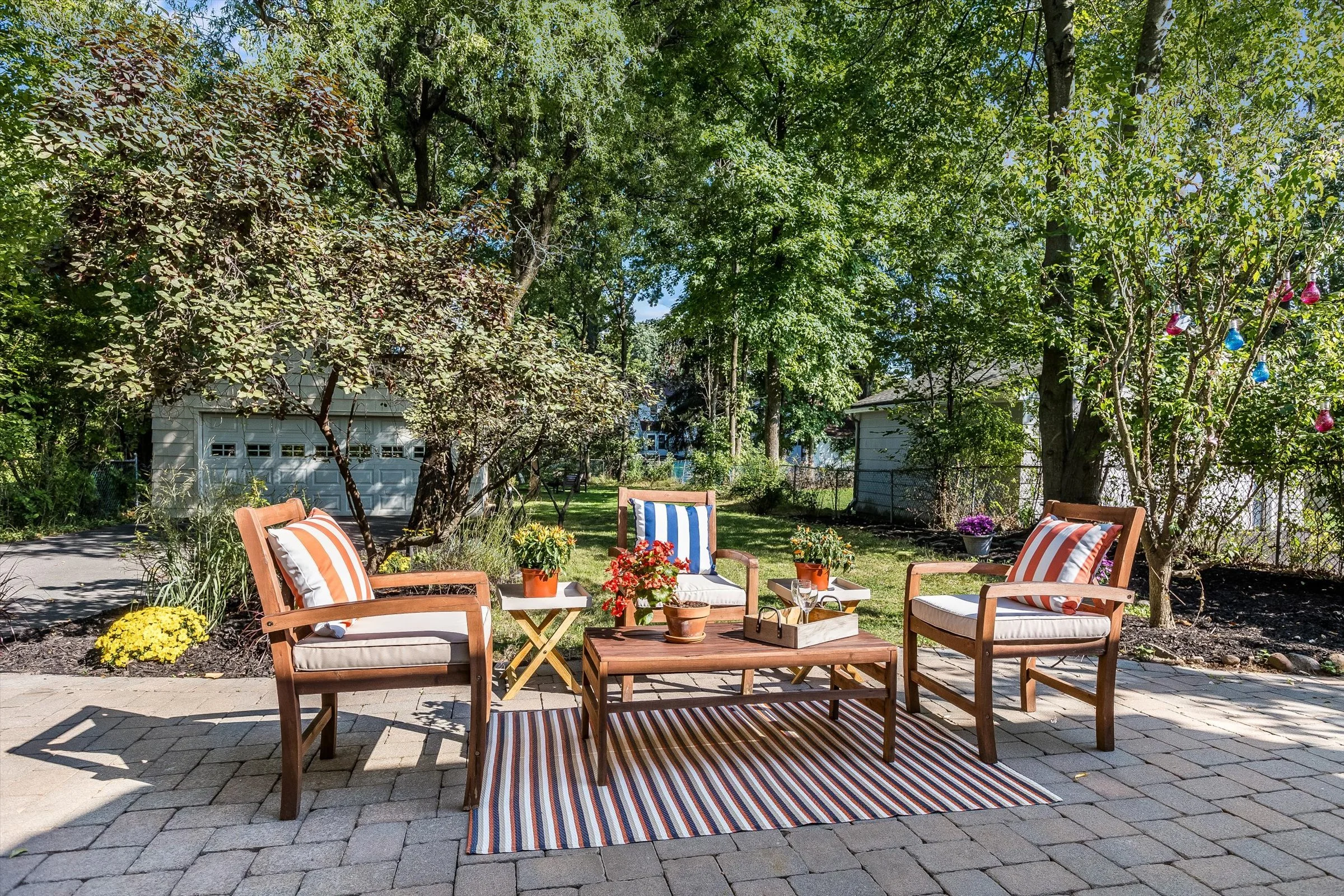 54 Highland (25).jpg