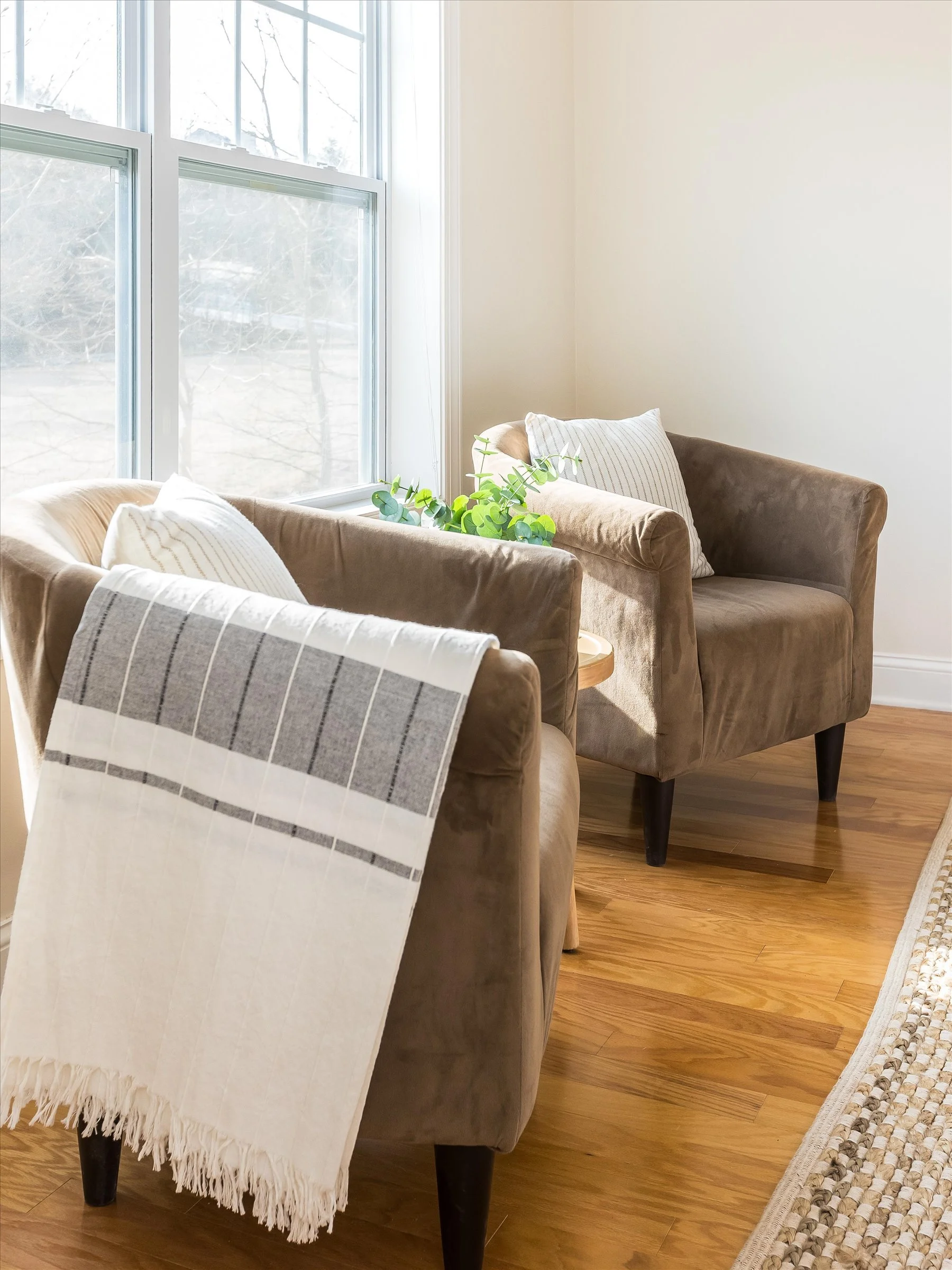 36-Primary Bedroom.jpg