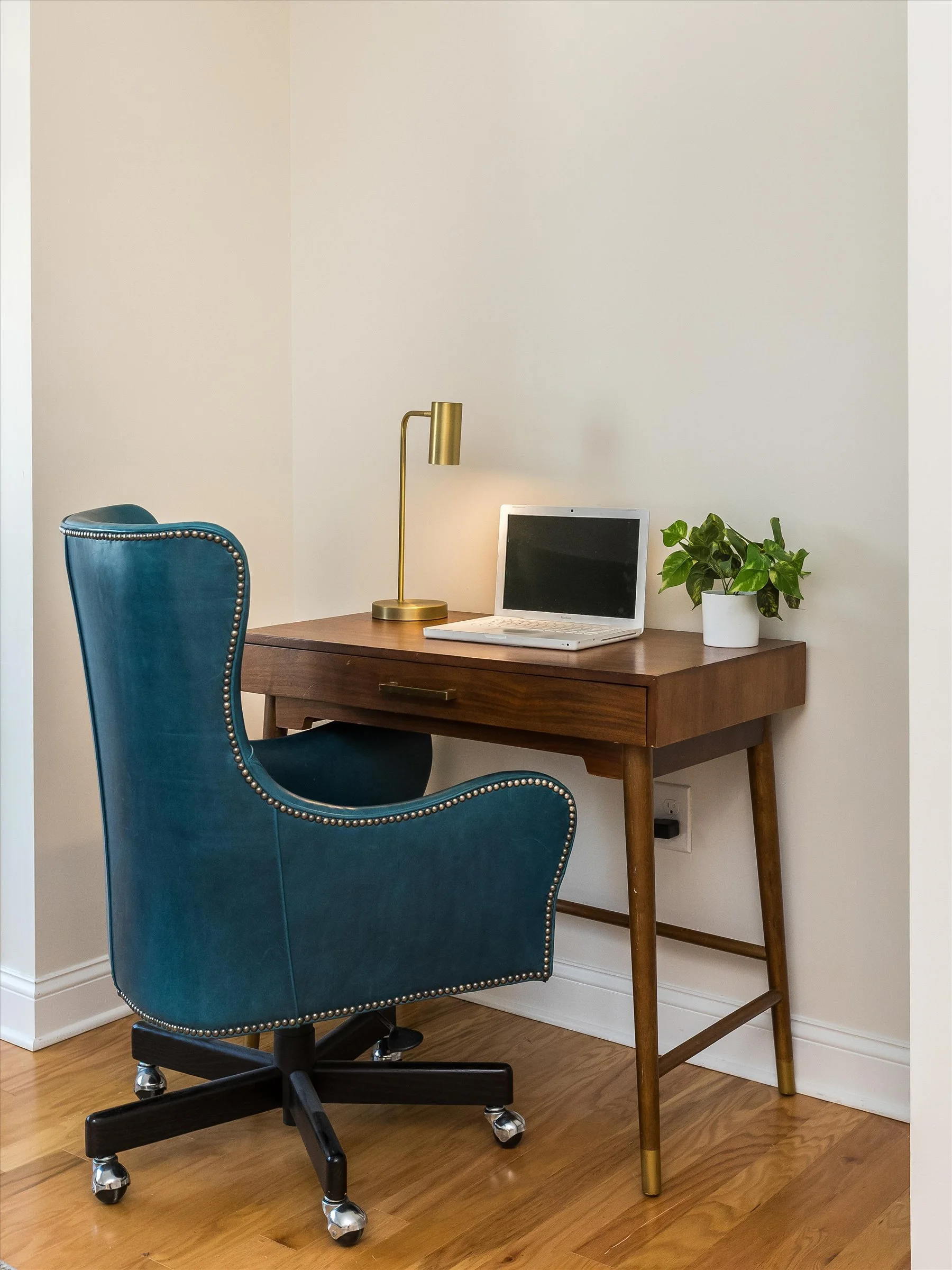 30-Second Floor Family Room.jpg