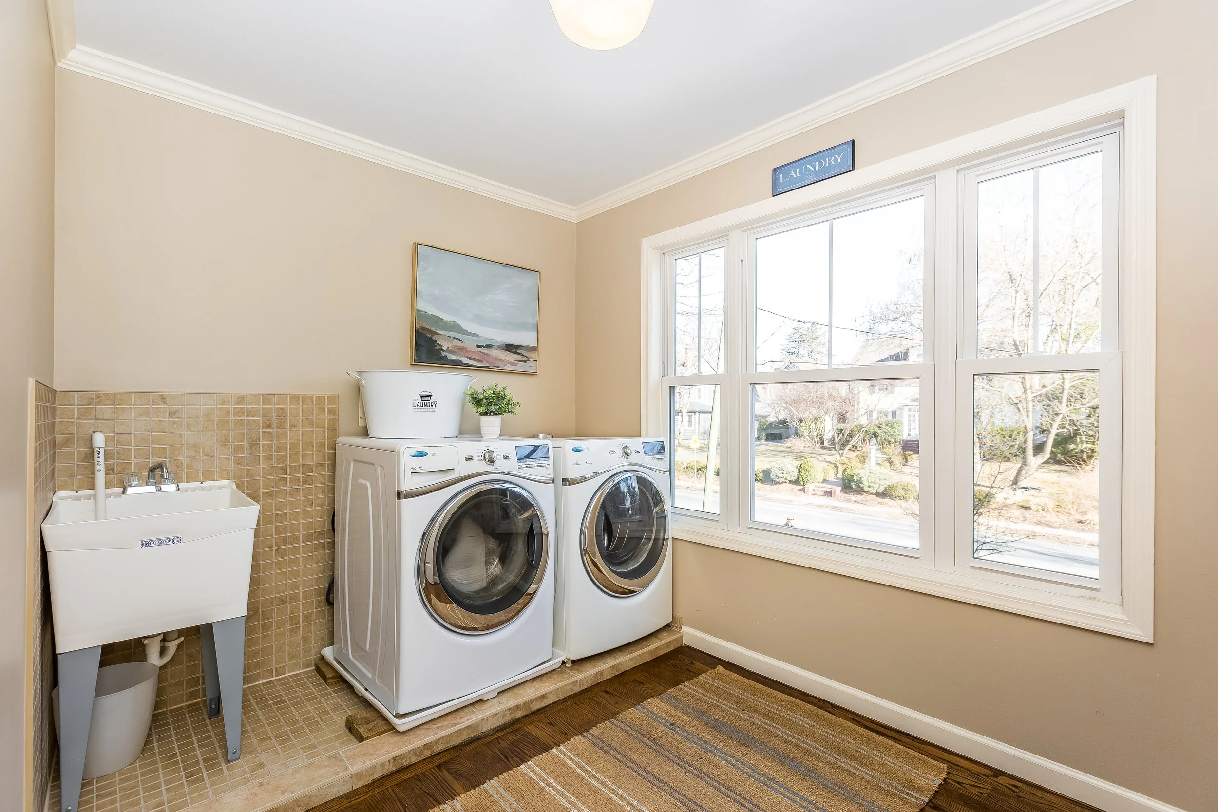 39-Second Floor Laundry.jpg