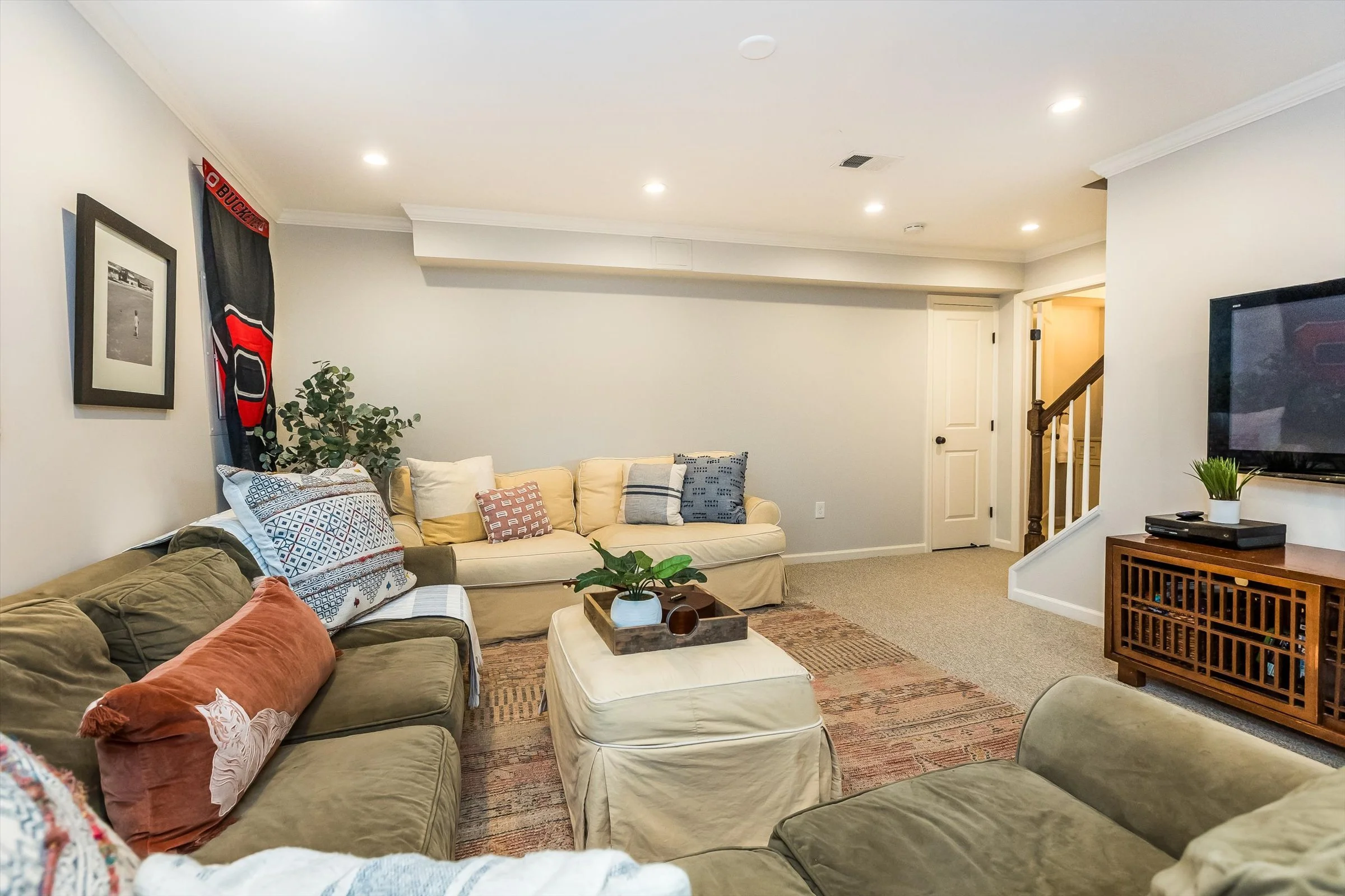 44-Recreation Room.jpg