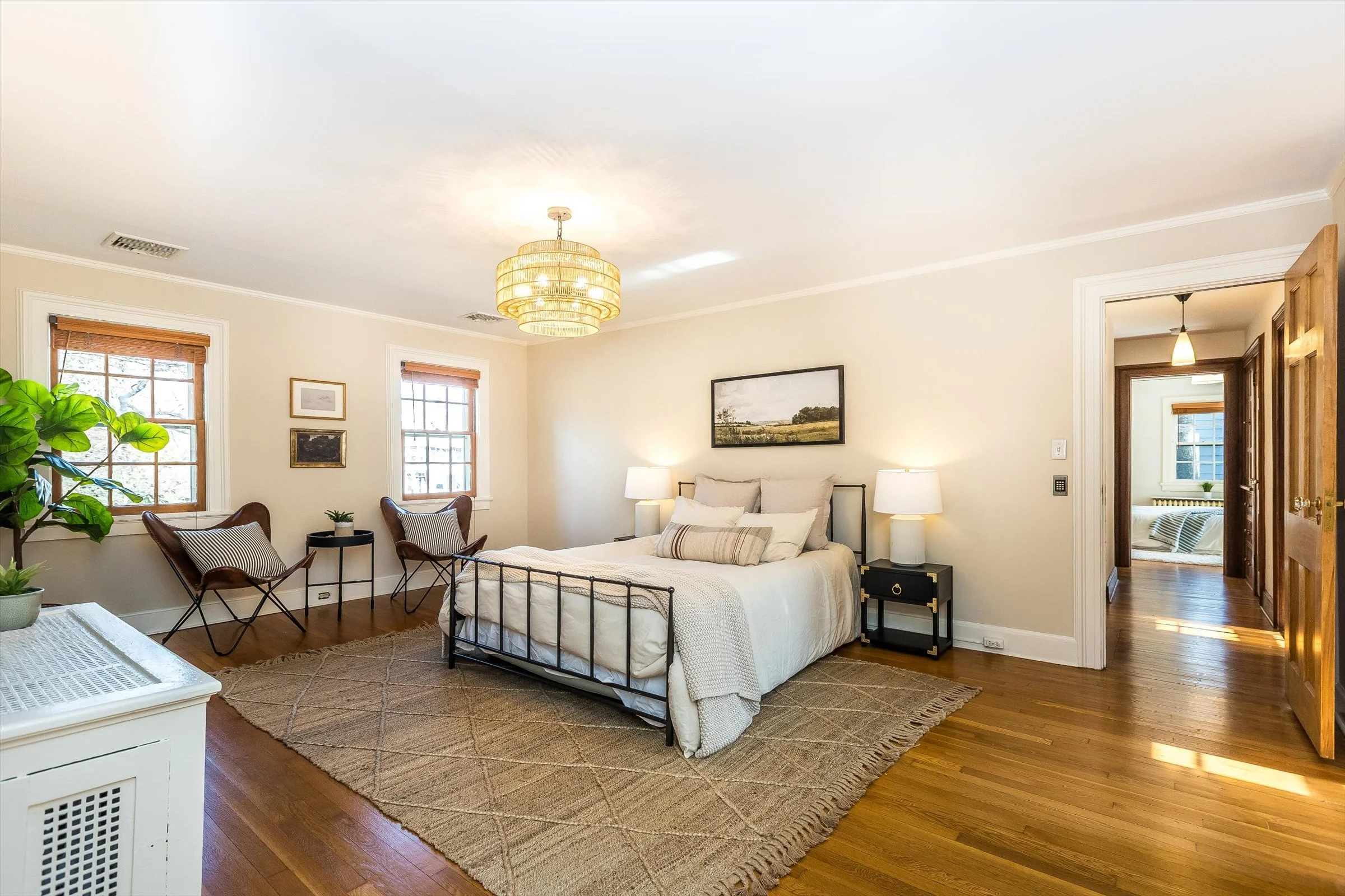 29-Primary Bedroom.jpg