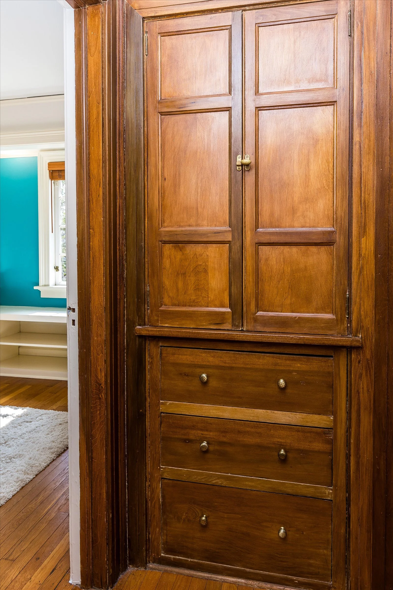 39-Hallway Built InCloset.jpg