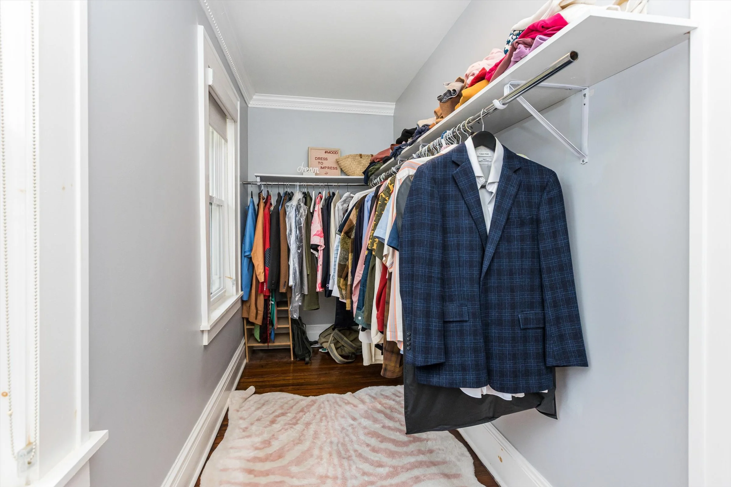 21-Primary Closet.jpg