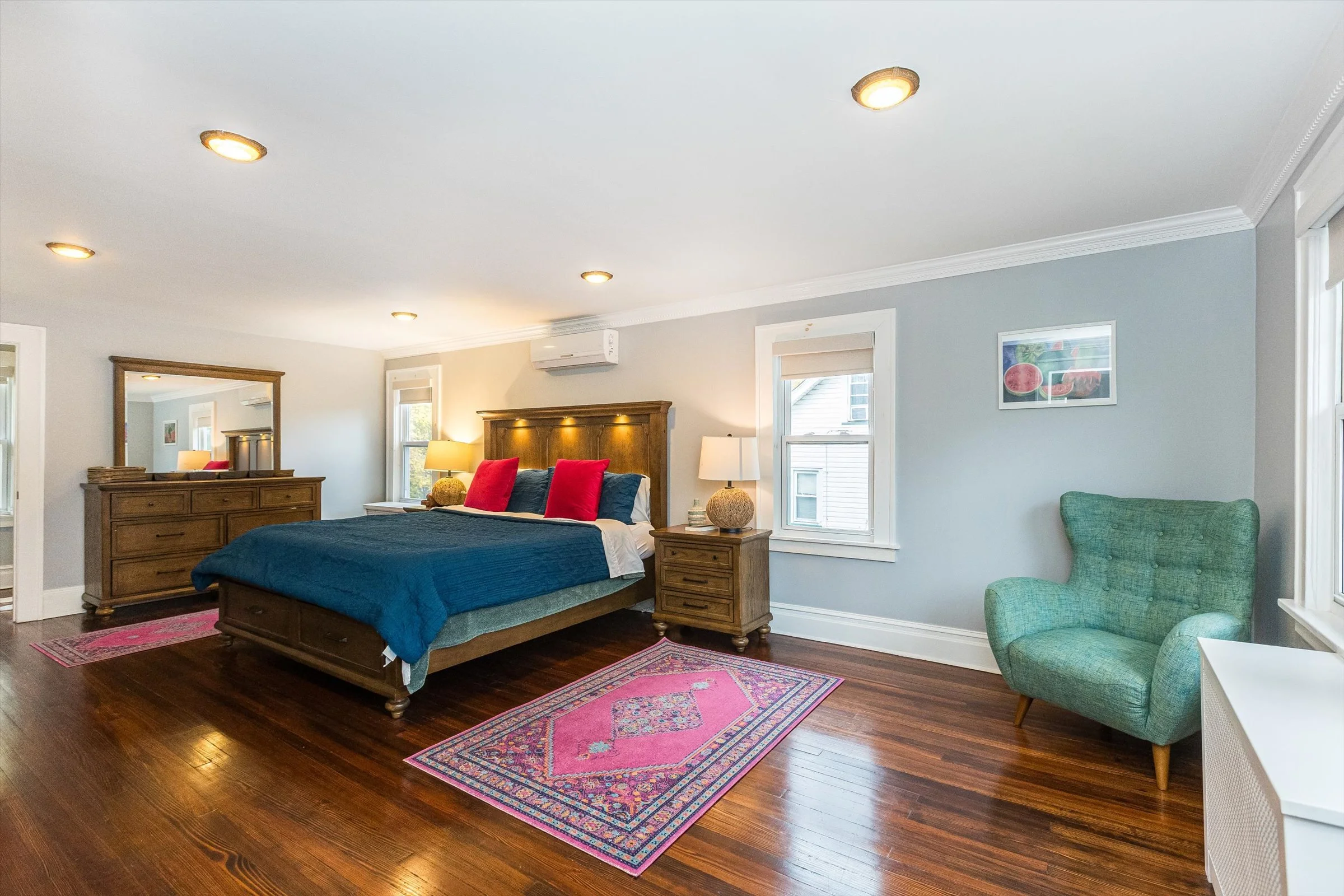 19-Primary Bedroom.jpg