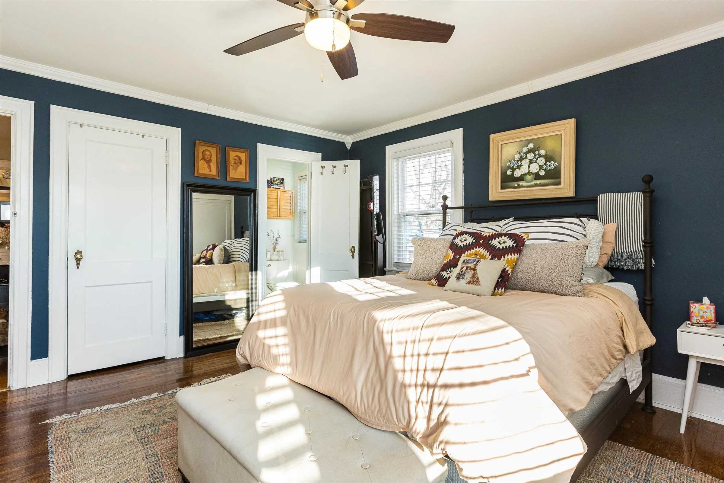 22-Primary Bedroom.jpg