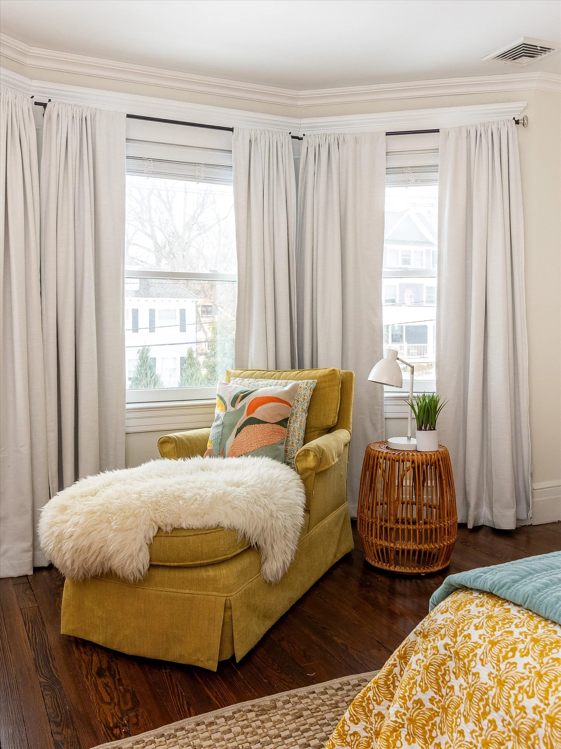 060-Primary Bedroom.jpg