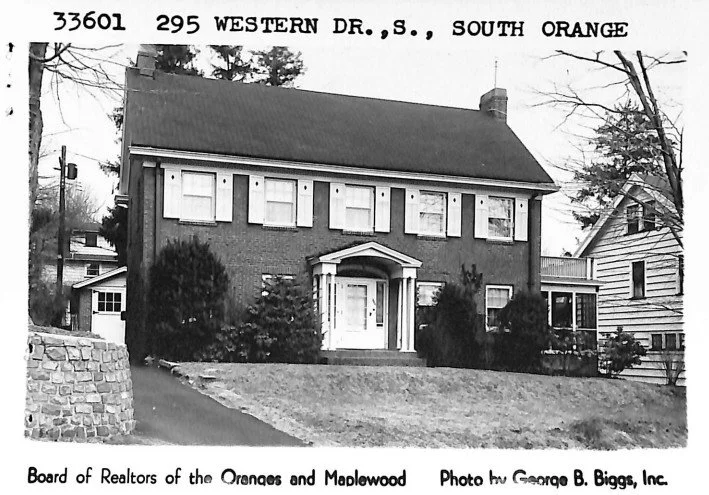 295 Western Dr S.jpg
