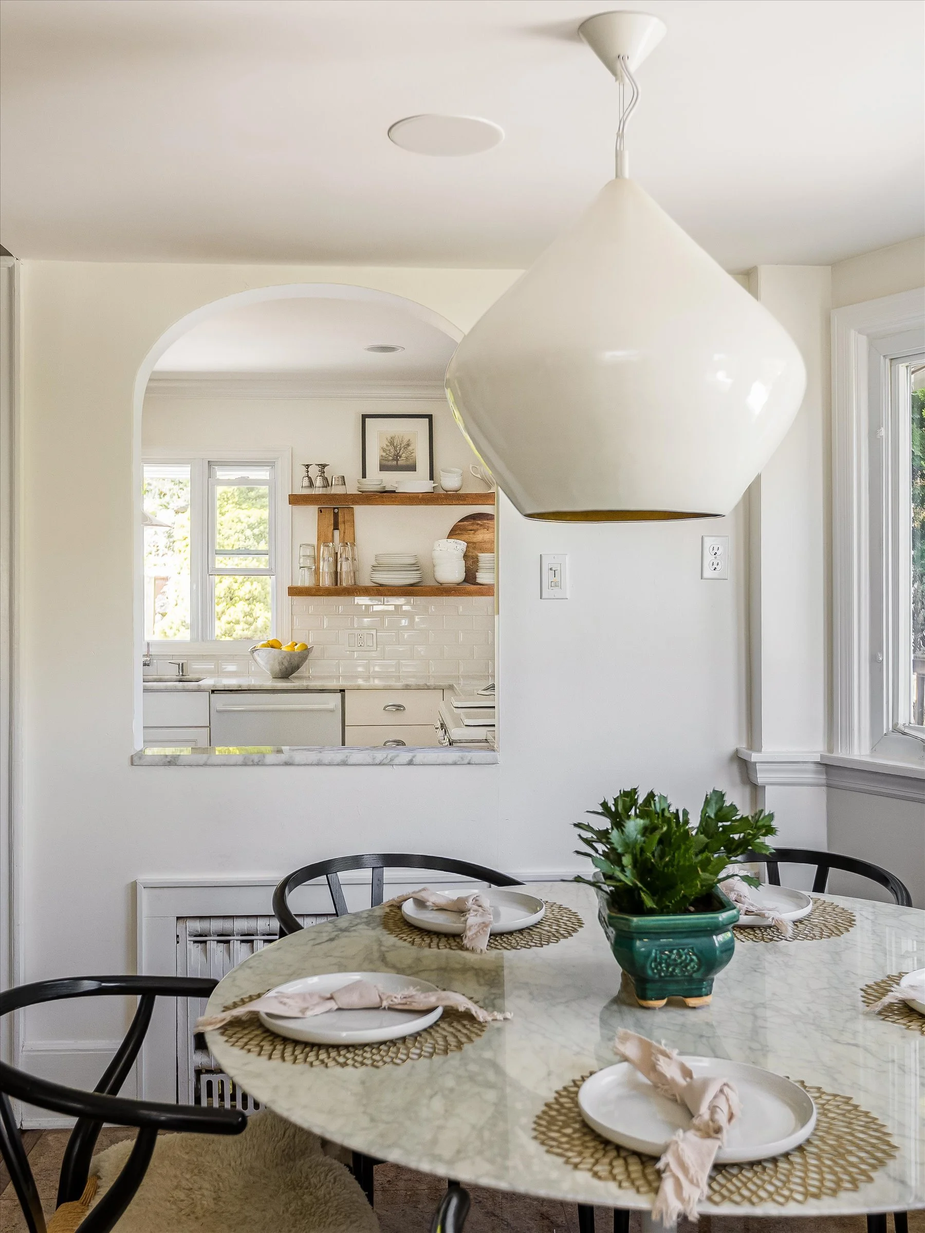 058-Breakfast Nook.jpg