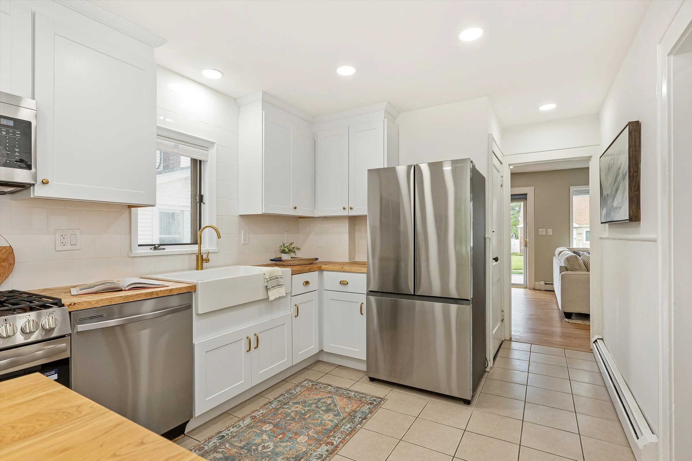 31-Kitchen.jpg